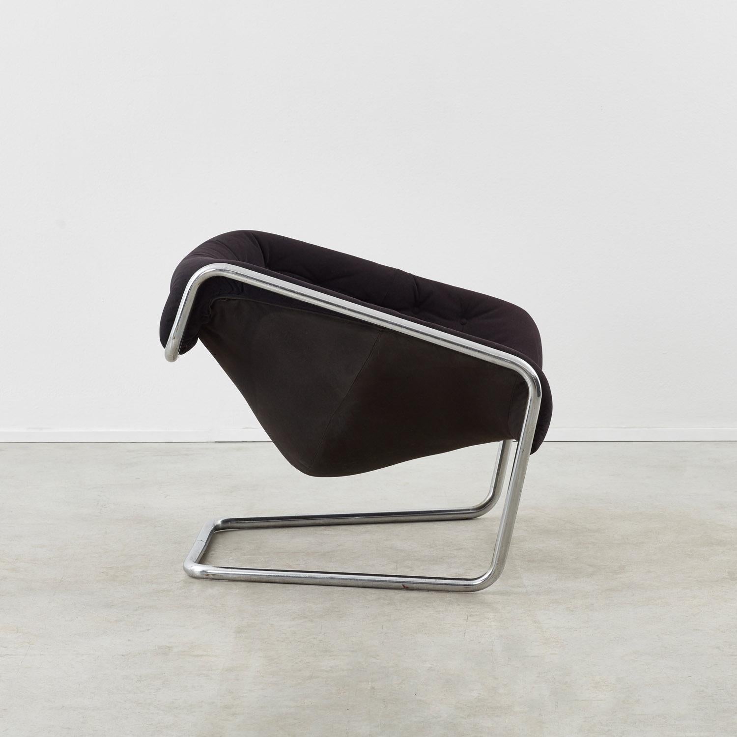 Pair Kwok Hoï Chan Boxer chairs  Steiner - France, 1970s In Good Condition For Sale In London, GB