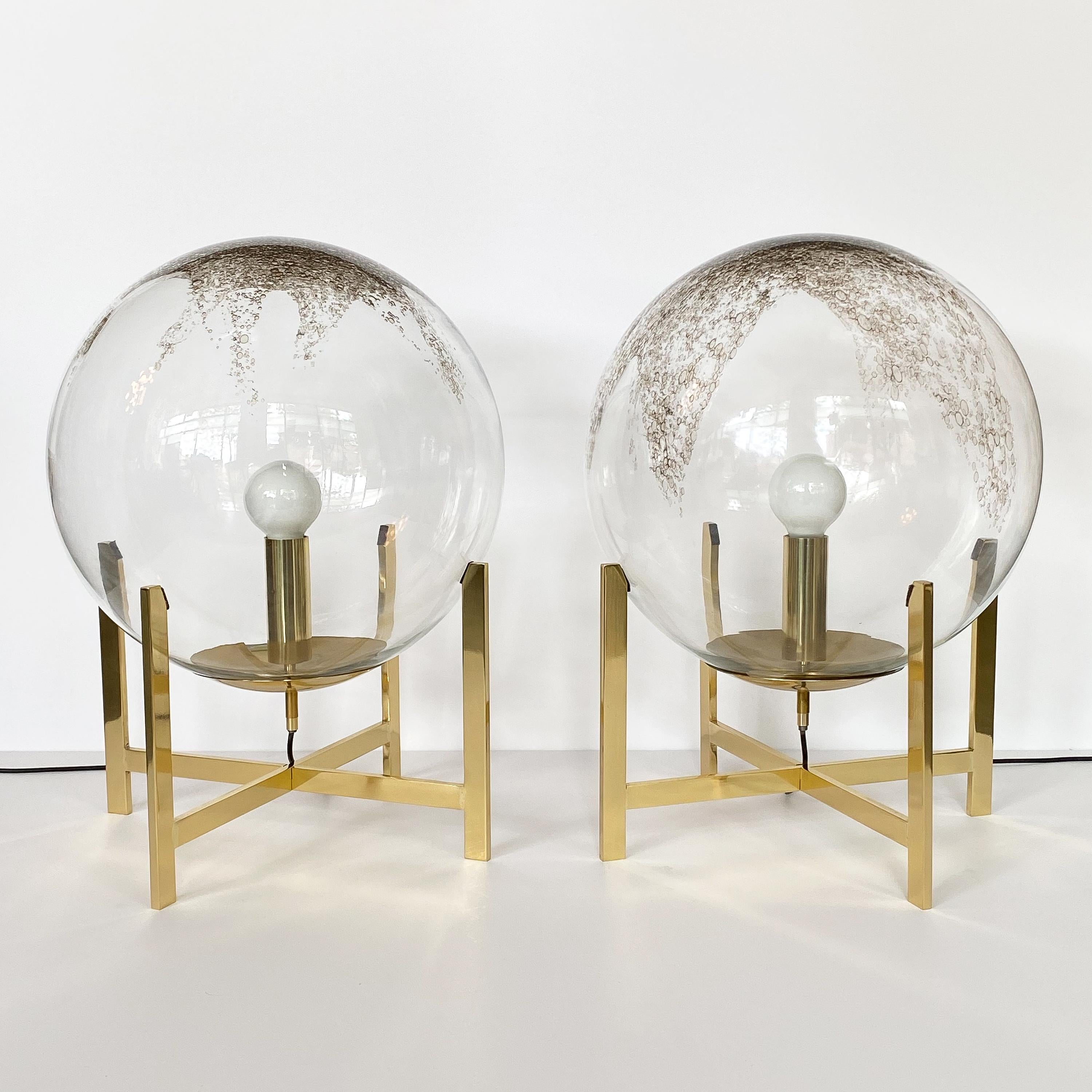 Late 20th Century Pair of La Murrina Murano Glass Globes and Brass Table Lamps