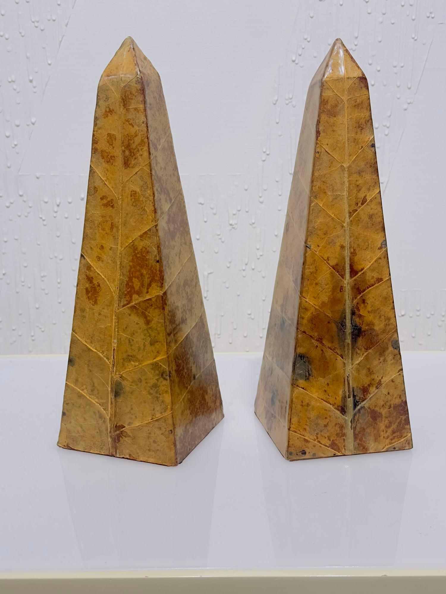 Italian Pair Lacquered Tobacco Leaf Obelisk, Giovanni Patrini, Italy 1980 For Sale