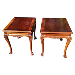 Paire de tables Lane Altavista Virginia Chippendale en acajou avec pieds en griffes de boule