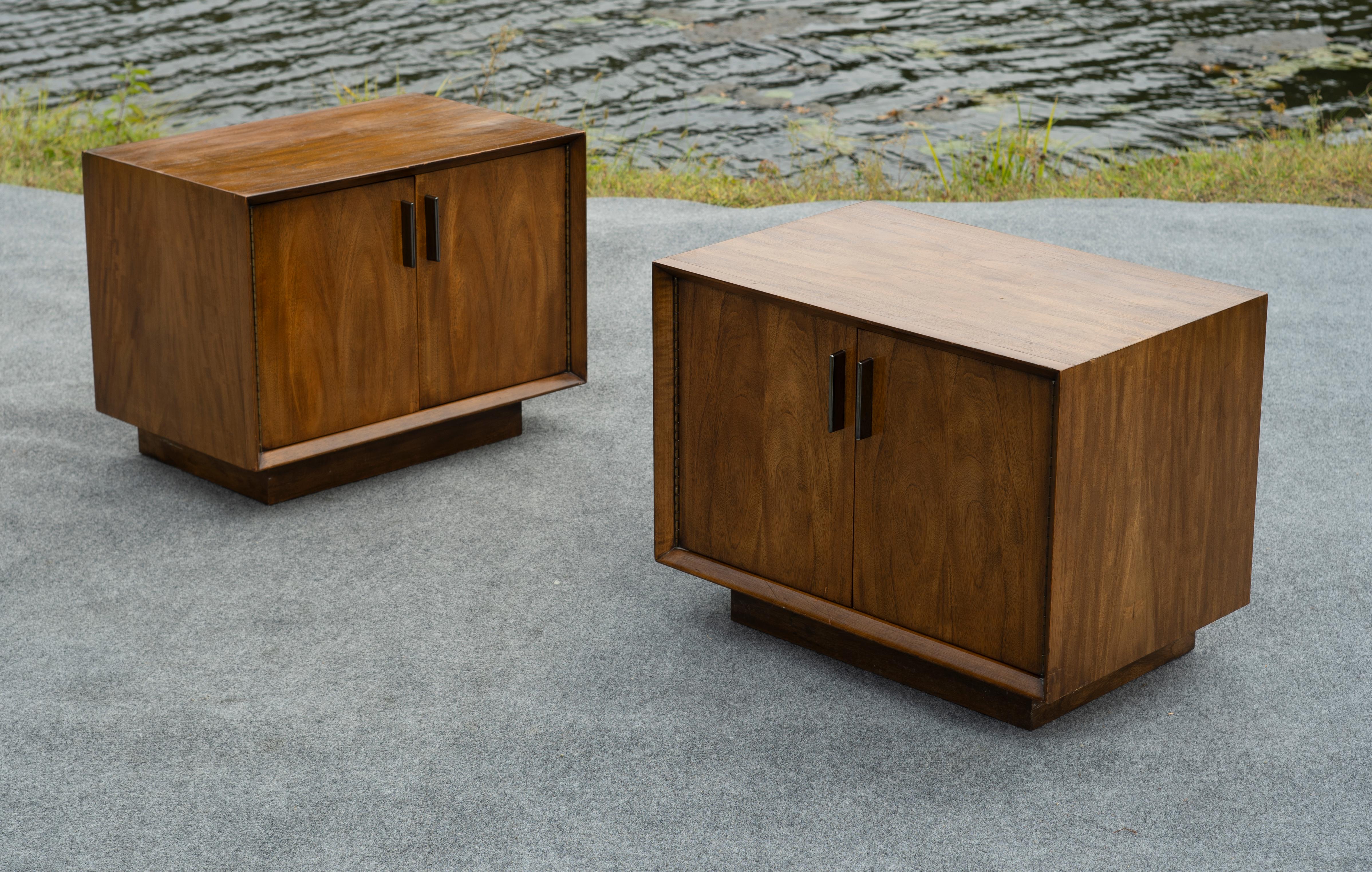 Pair Lane Bookmatched Paldao Walnut & Metal Nightstands or End Tables MidCentury For Sale 2