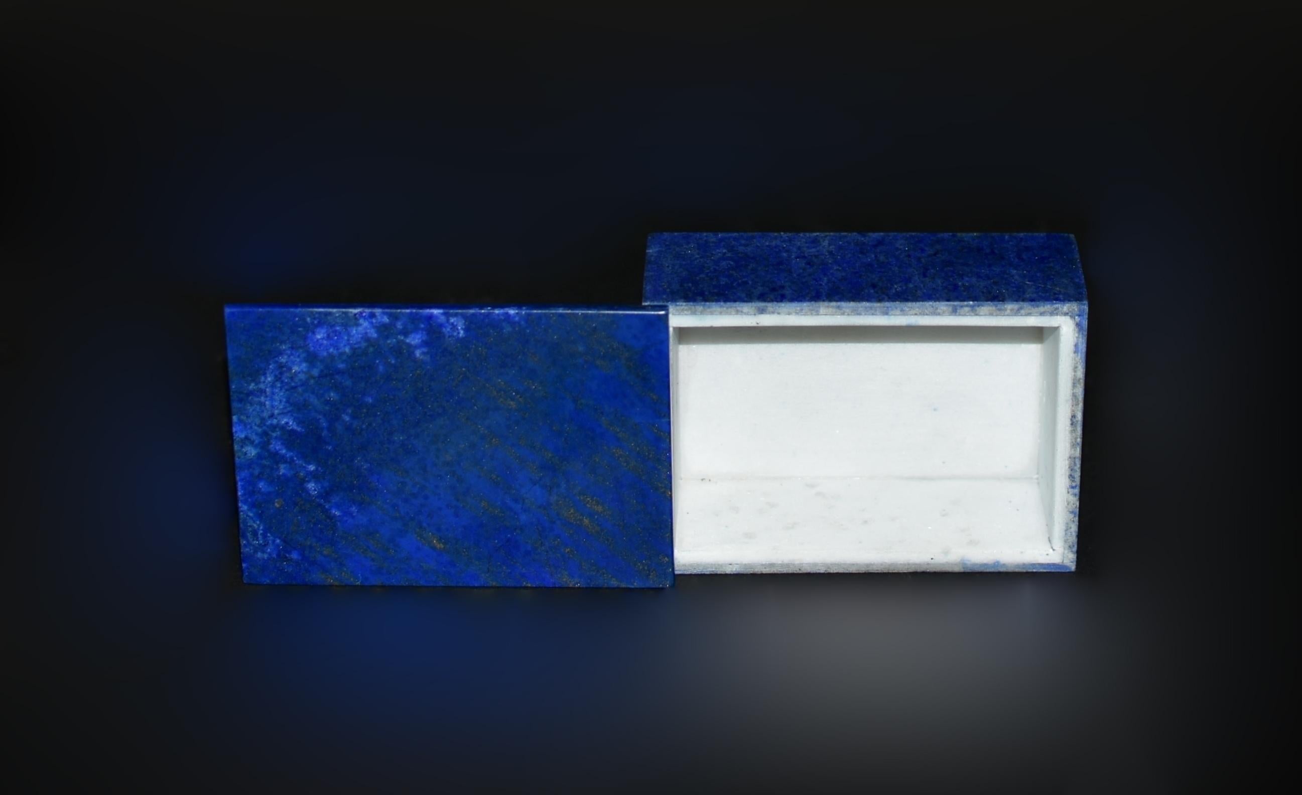Pair Lapis Lazuli Boxes Golden Shower  For Sale 4