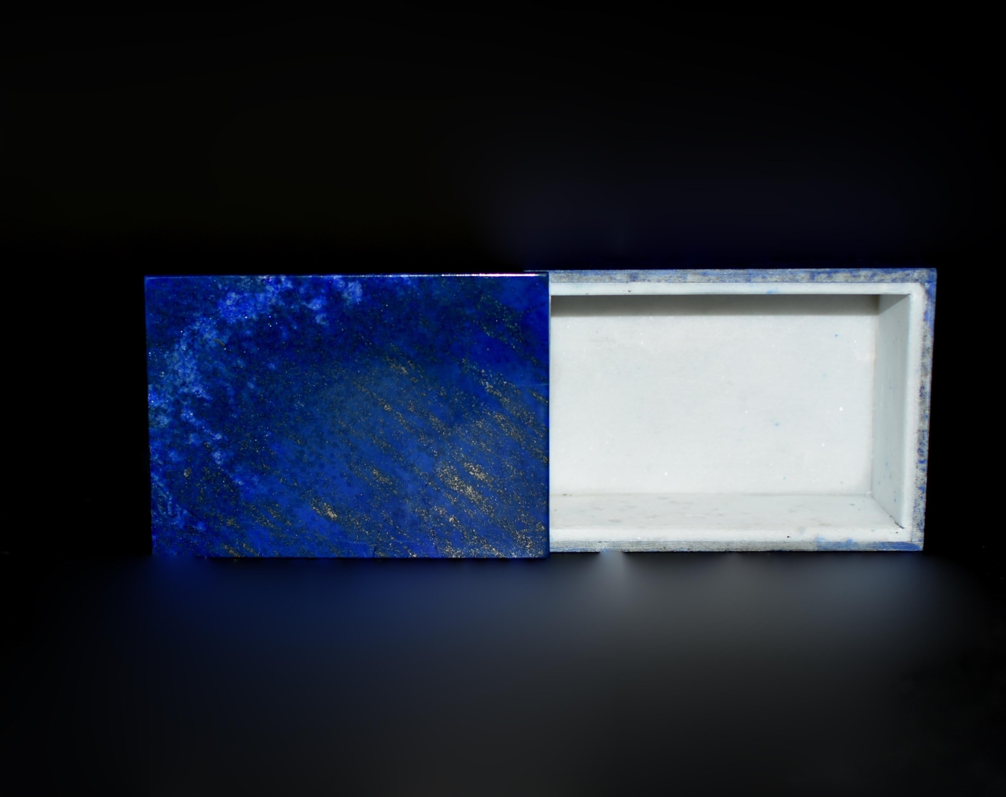 Pair Lapis Lazuli Boxes Golden Shower  For Sale 3