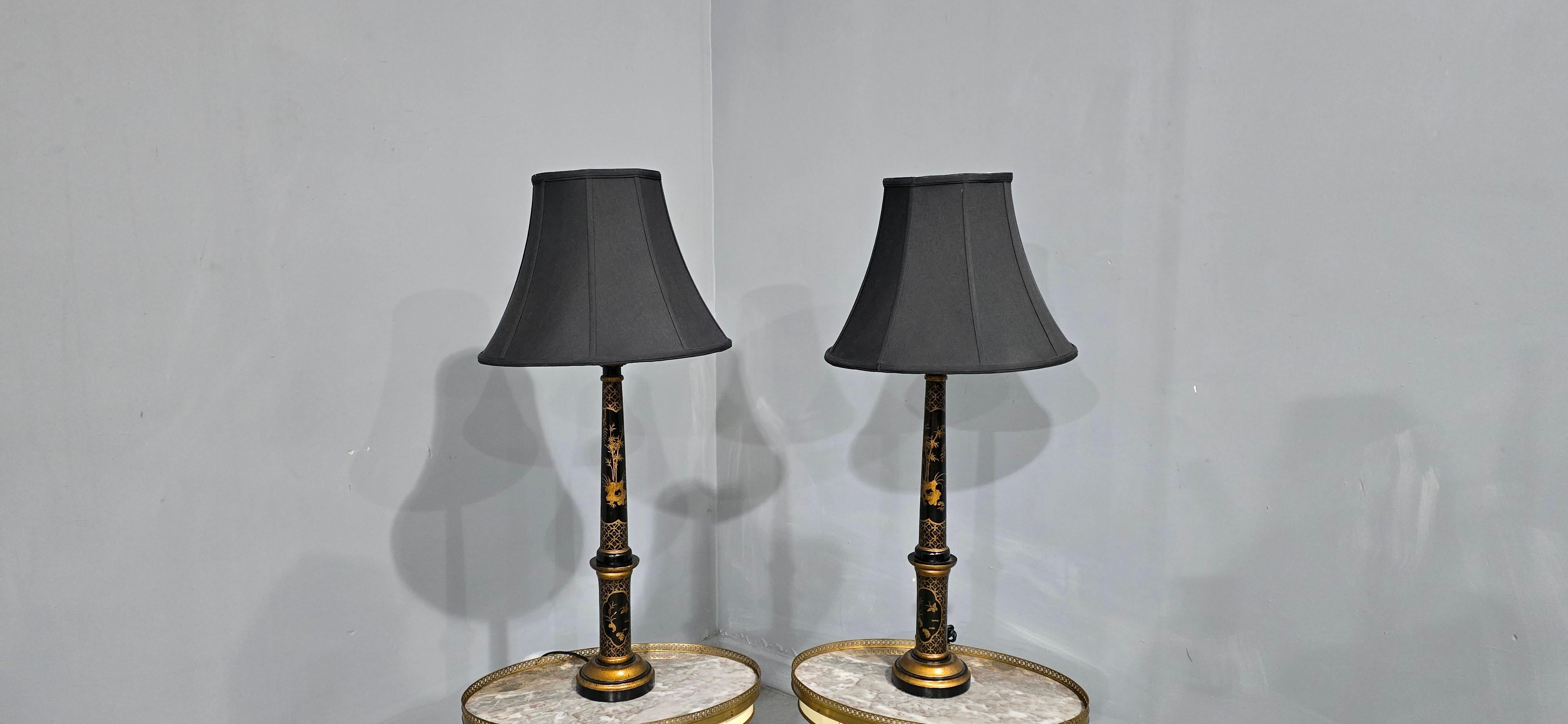 Pair Laquered Table Lamps Madera en venta