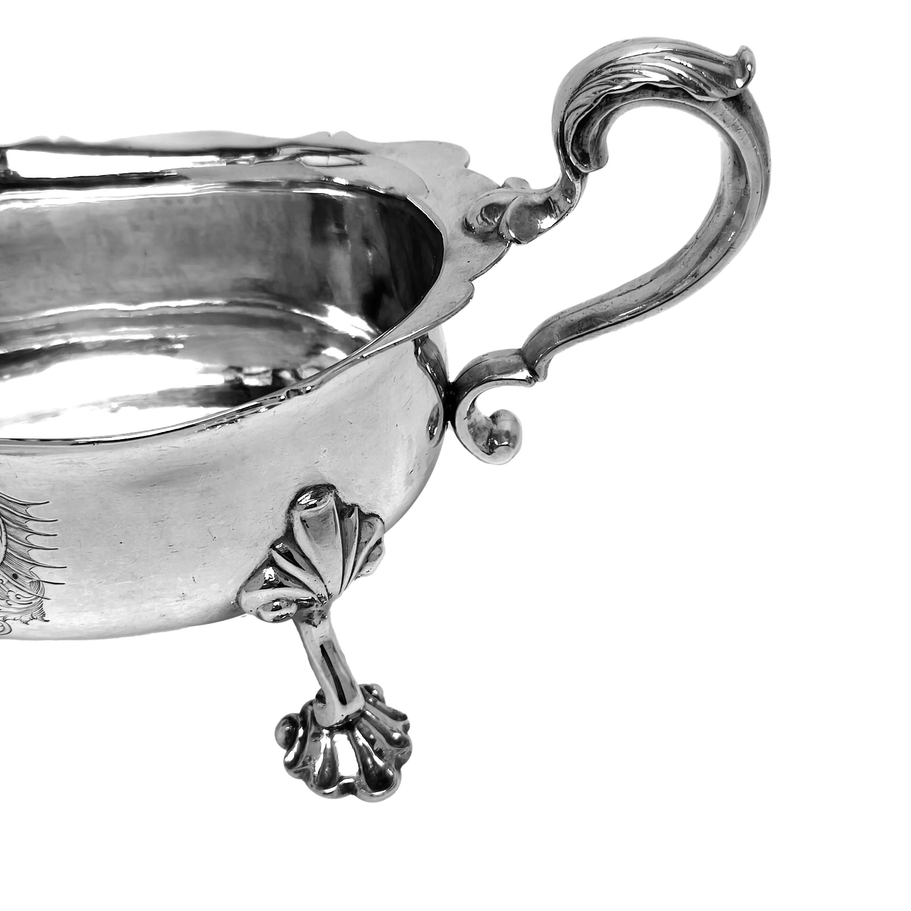 Pair Large Antique Irish Georgian Silver Sauce Boats / Gravy Jugs Dublin c. 1750 For Sale 2