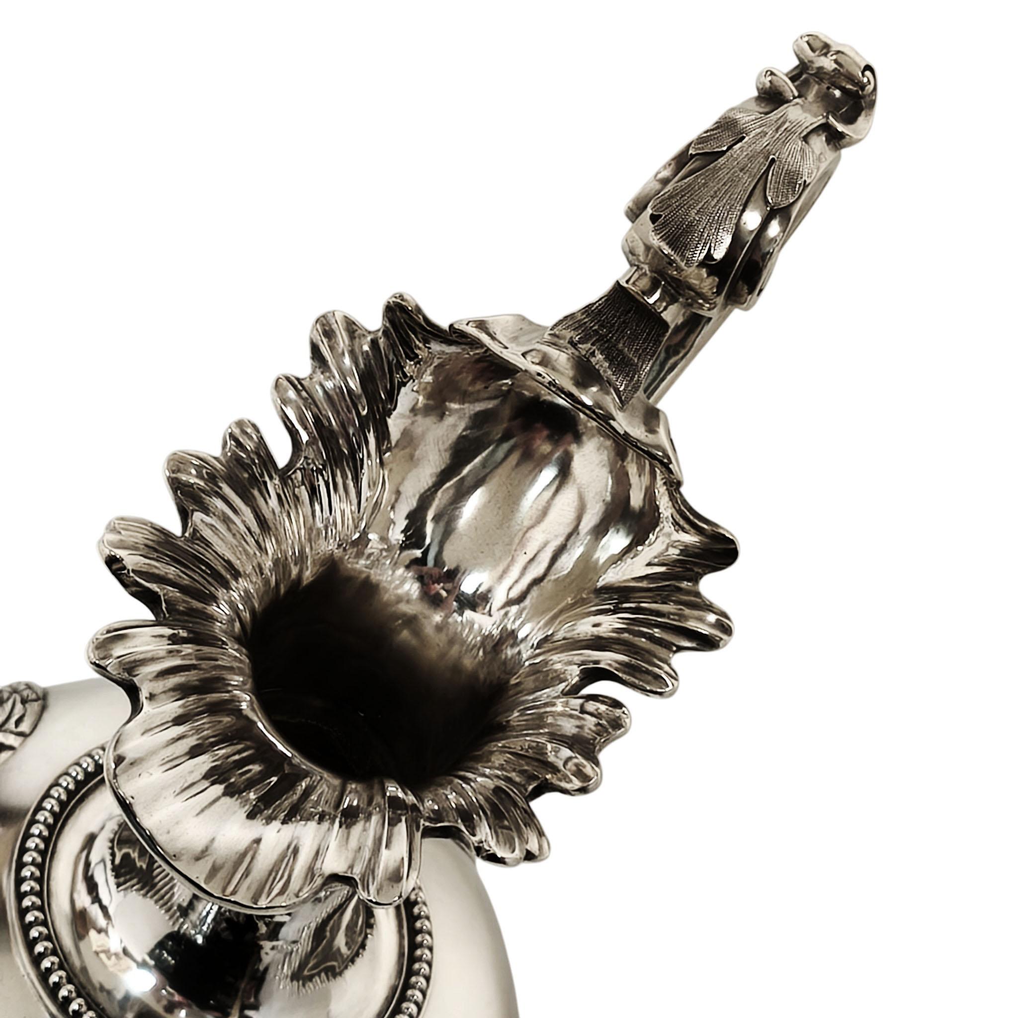 Argento 925 Coppia di grandi brocche d'argento antiche vittoriane Ewers Pitchers 1868 Londra, Inghilterra in vendita
