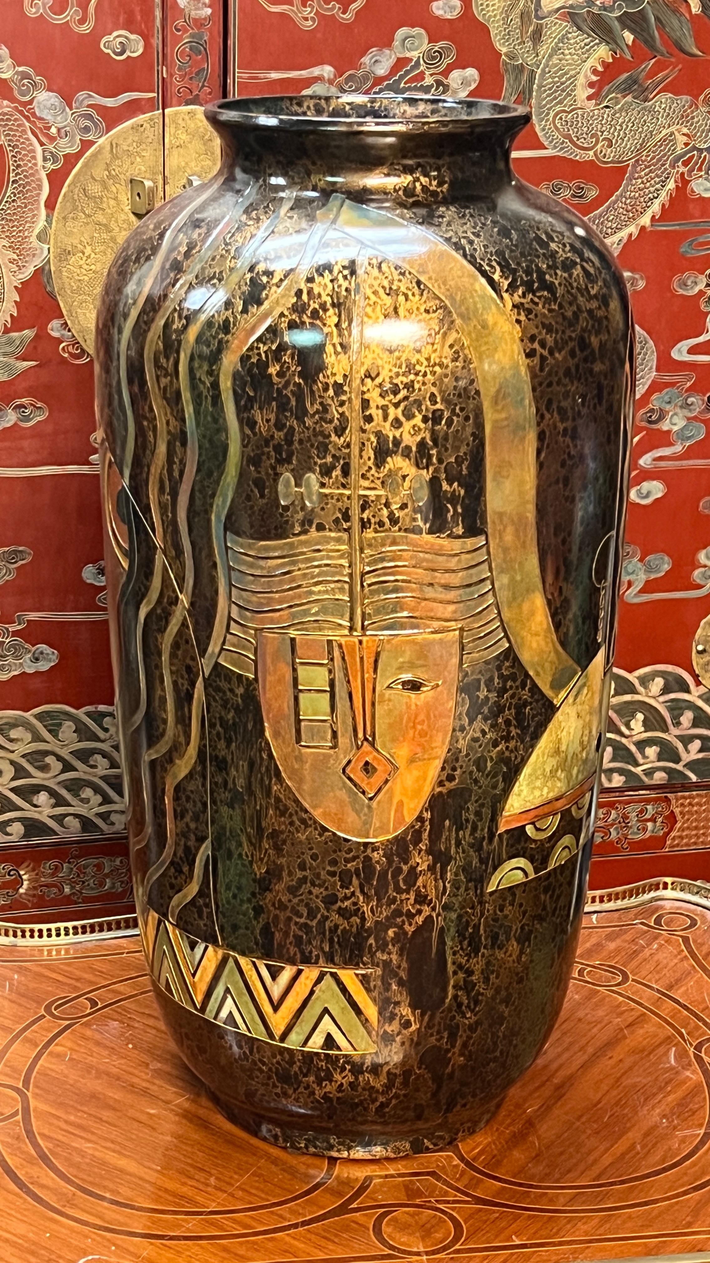Große emaillierte Art-Déco-Vasen, Mid-Century Modern, Paar im Zustand „Gut“ im Angebot in New York, NY