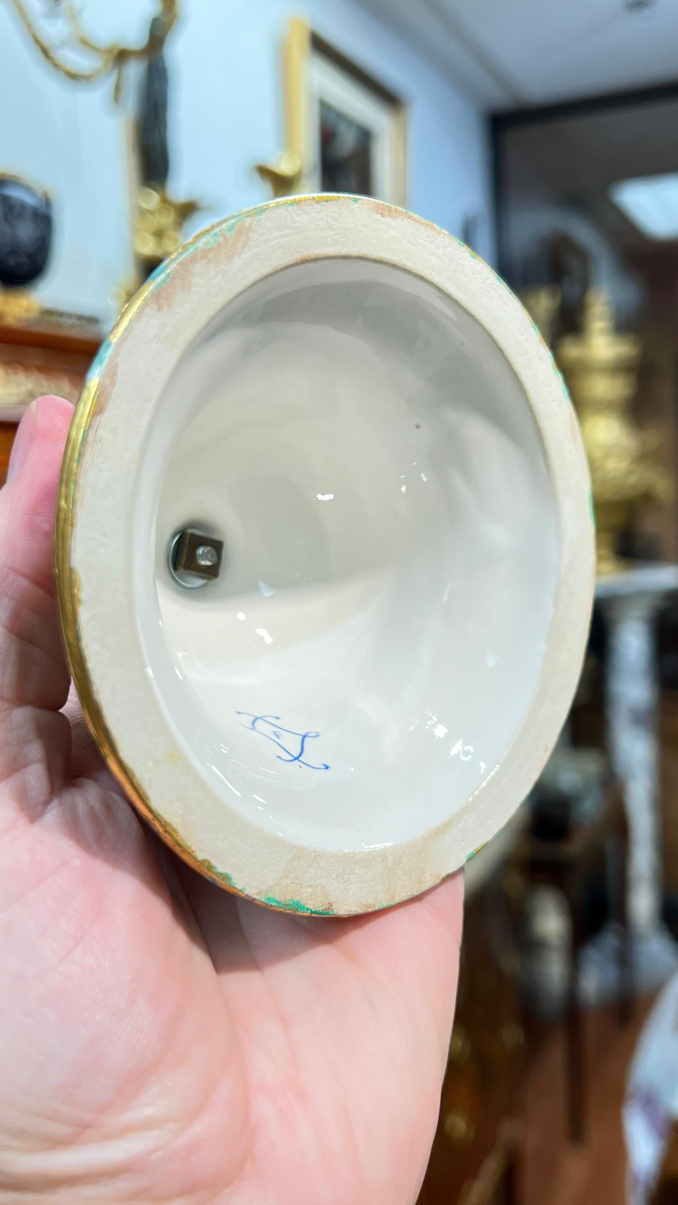 Paire de grands vases émaillés pseudo-cloisonnés de style Sèvres Art Nouveau en vente 12