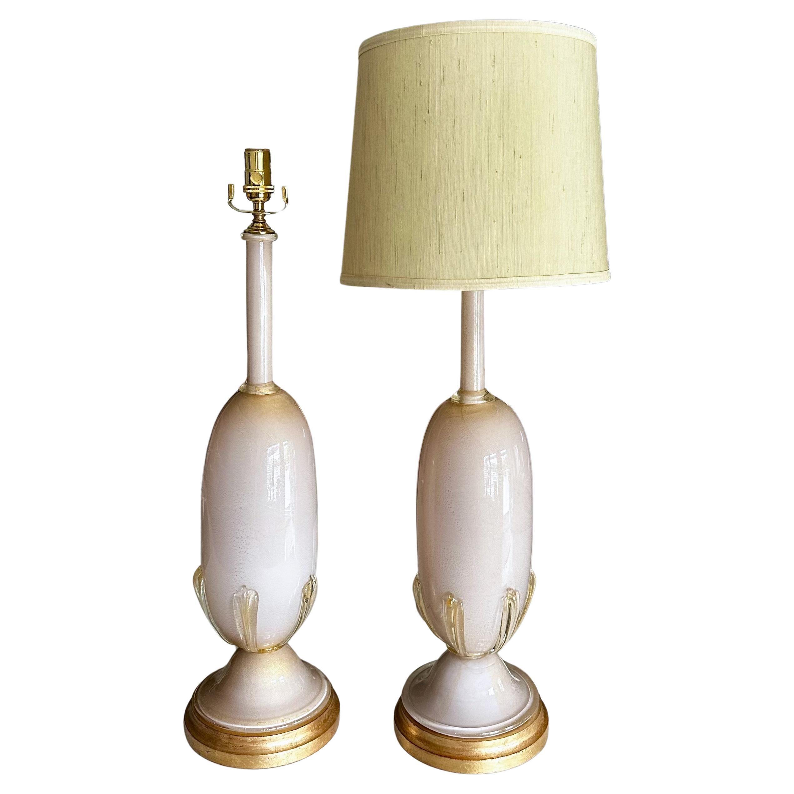 Paire de grandes lampes de bureau Barovier Murano rose et or en vente
