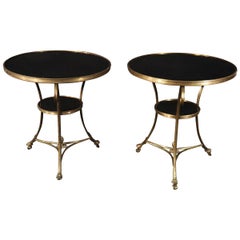 Paire de grandes tables d'appoint en bronze & en marbre noir Maison Jansen Gueridon. circa 1950