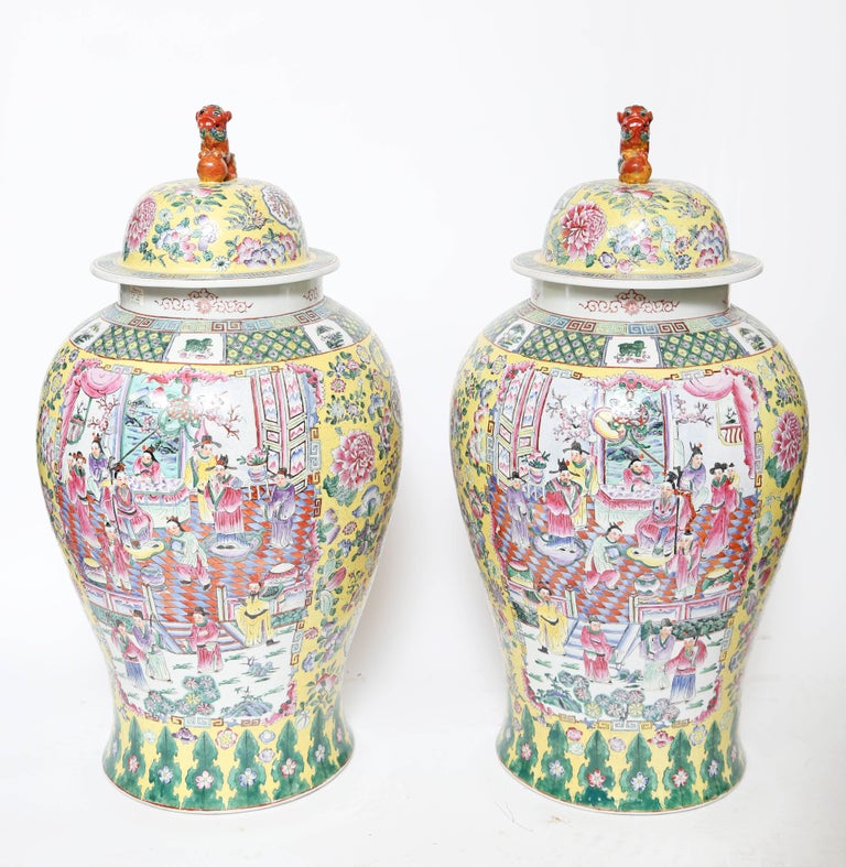 Pair of Chinese Porcelain Temple Jars For Sale at 1stdibs