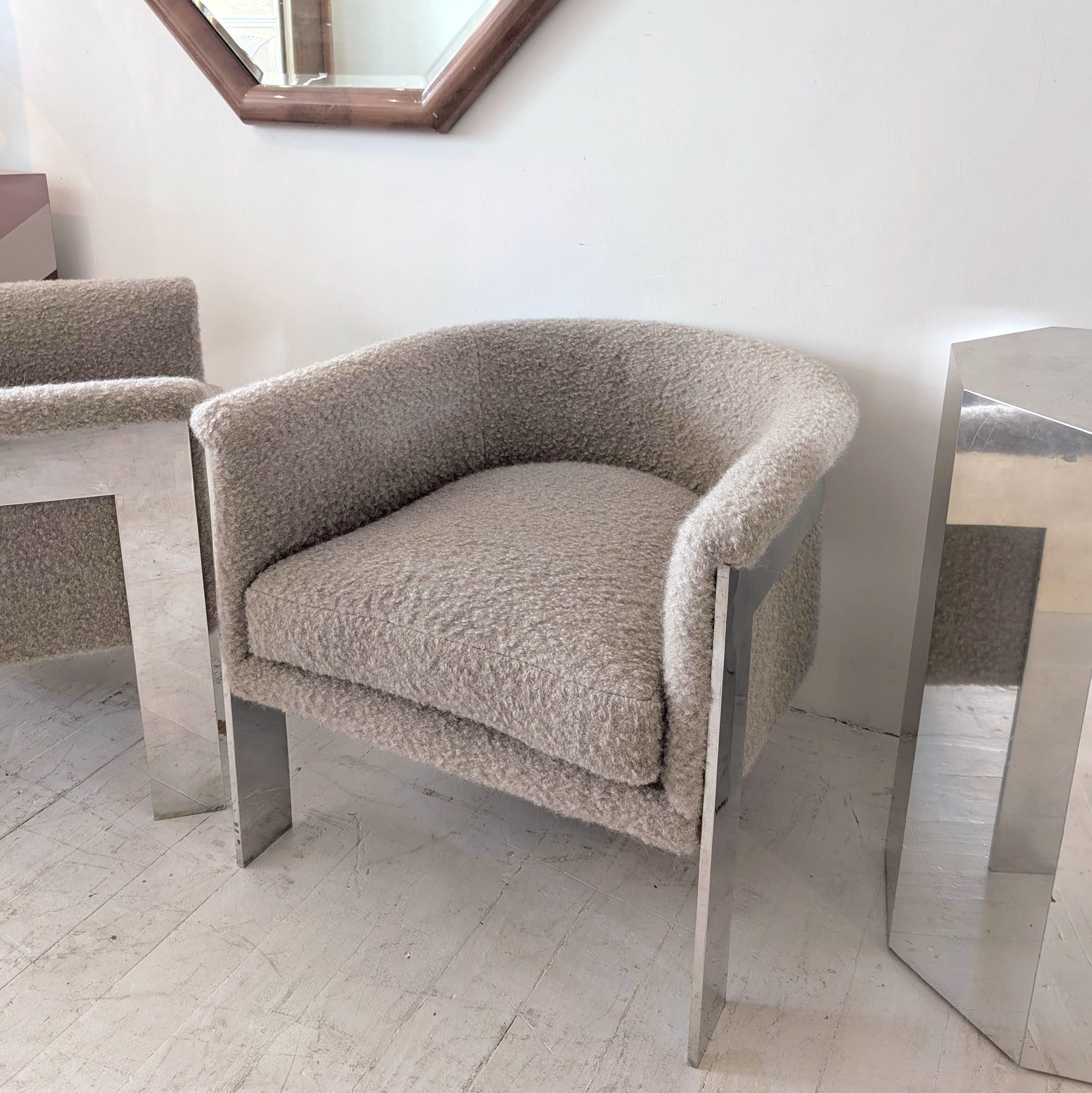Paire de grands fauteuils de salon en acier chromé mohair boucle par Milo Baughman, USA 1970 en vente 2