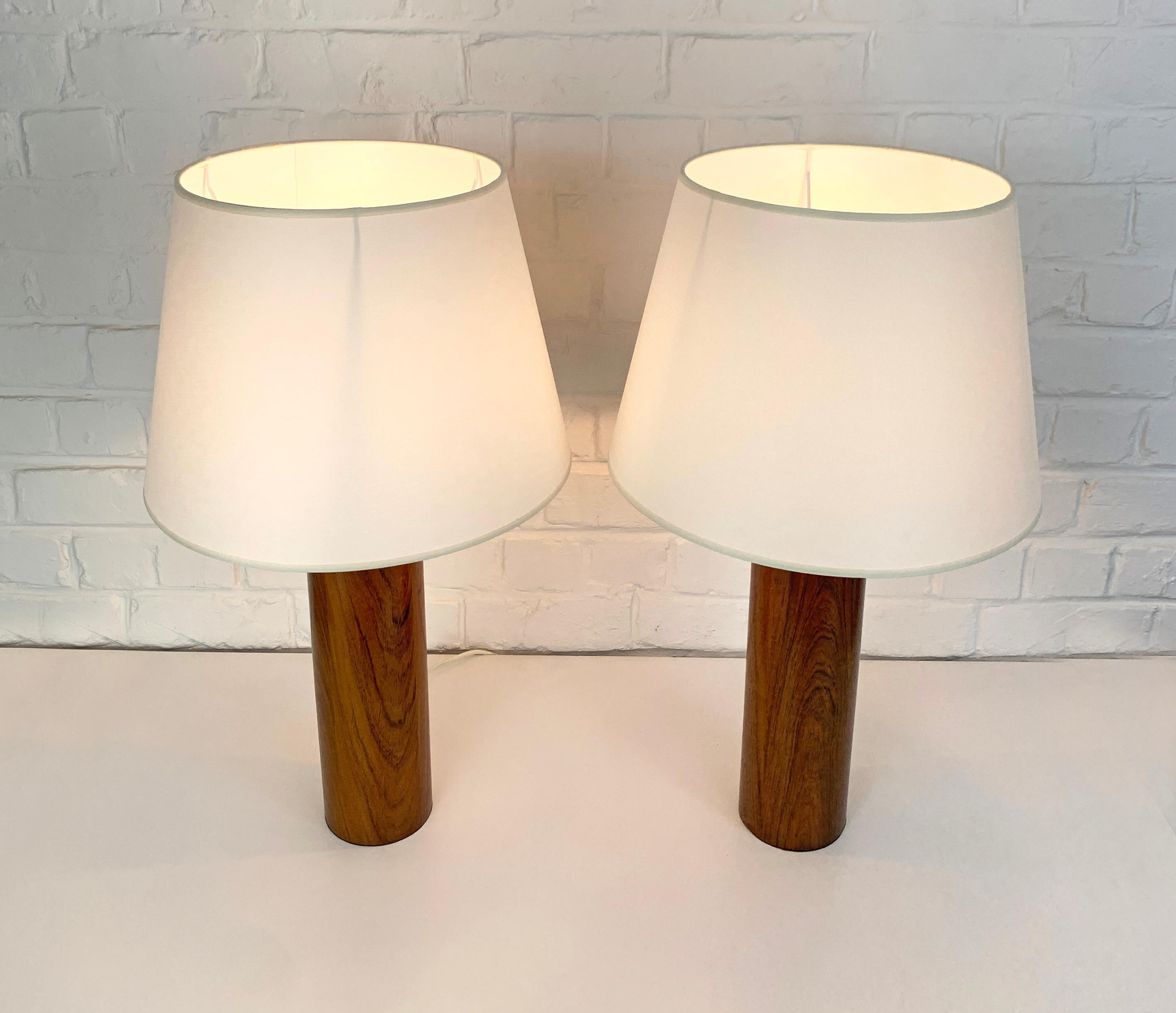Swedish Pair large cylindric wood Table Lamps by Uno & Östen Kristiansson, Luxus, Sweden For Sale