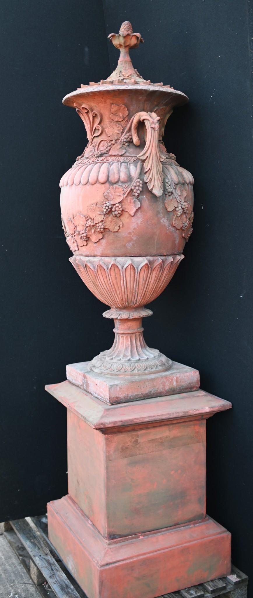 Pair Large English Terracotta Garden Urns Architectural Antiques In Good Condition For Sale In Potters Bar, GB