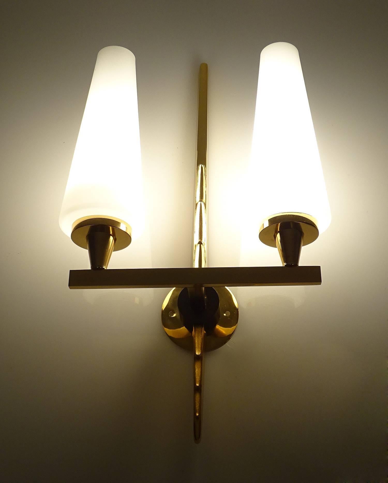 Pair Large Maison Arlus Glass Brass Mirror Vanity Sconces, Gio Ponti era 2