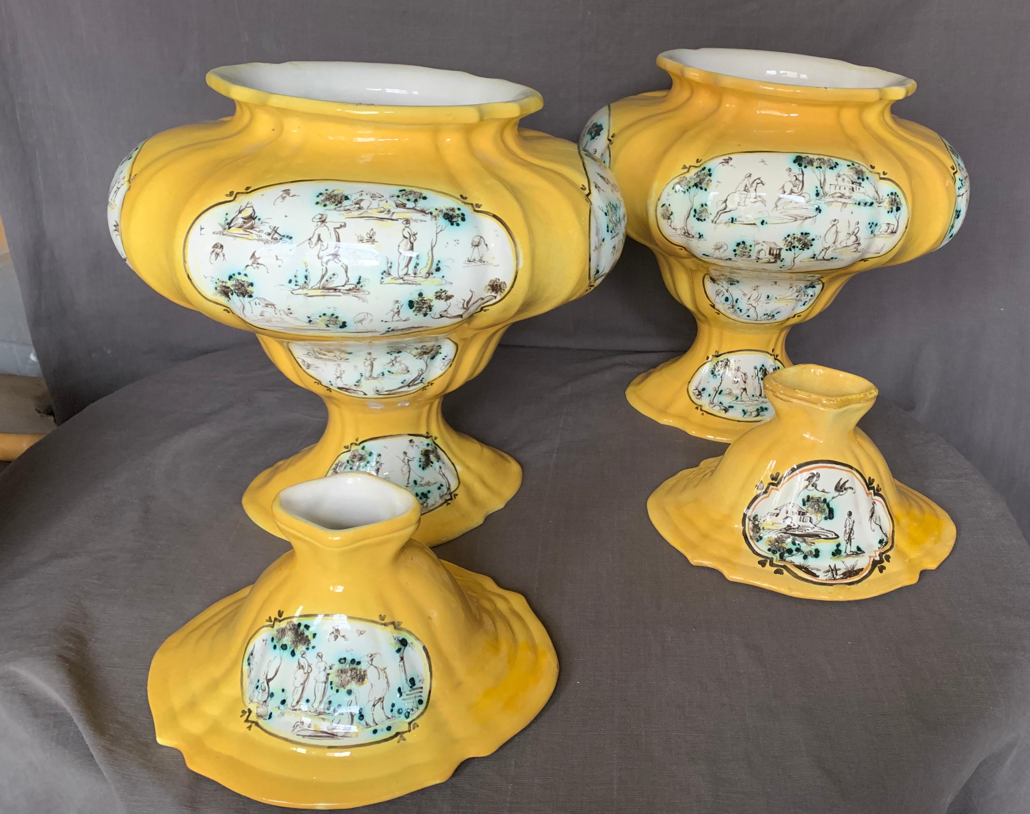 18th Century Pair Large Italian Yellow and Green Majolica Urns Tureens For Sale