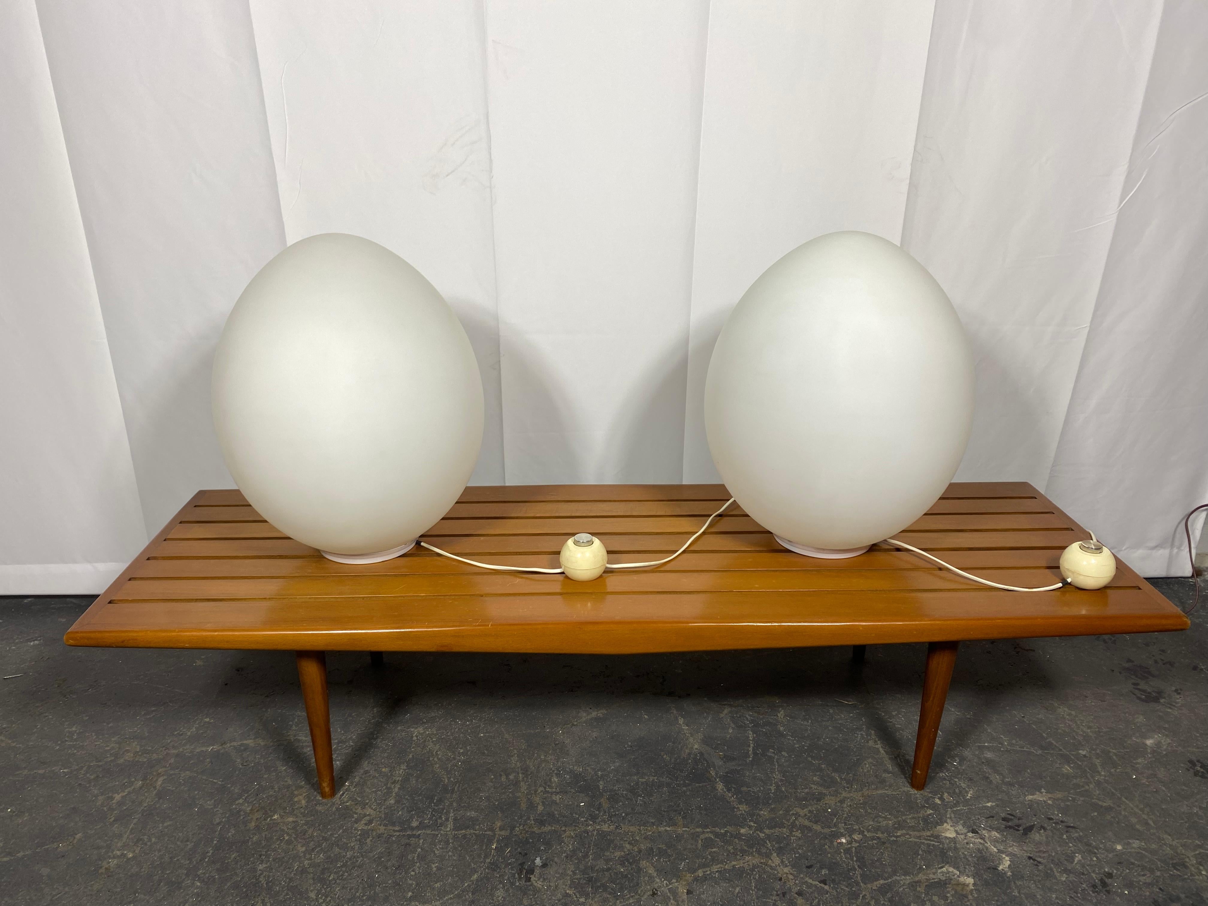 Pair Large Laurel Lamp Company Glass Egg Lamps. Italian Glass 3