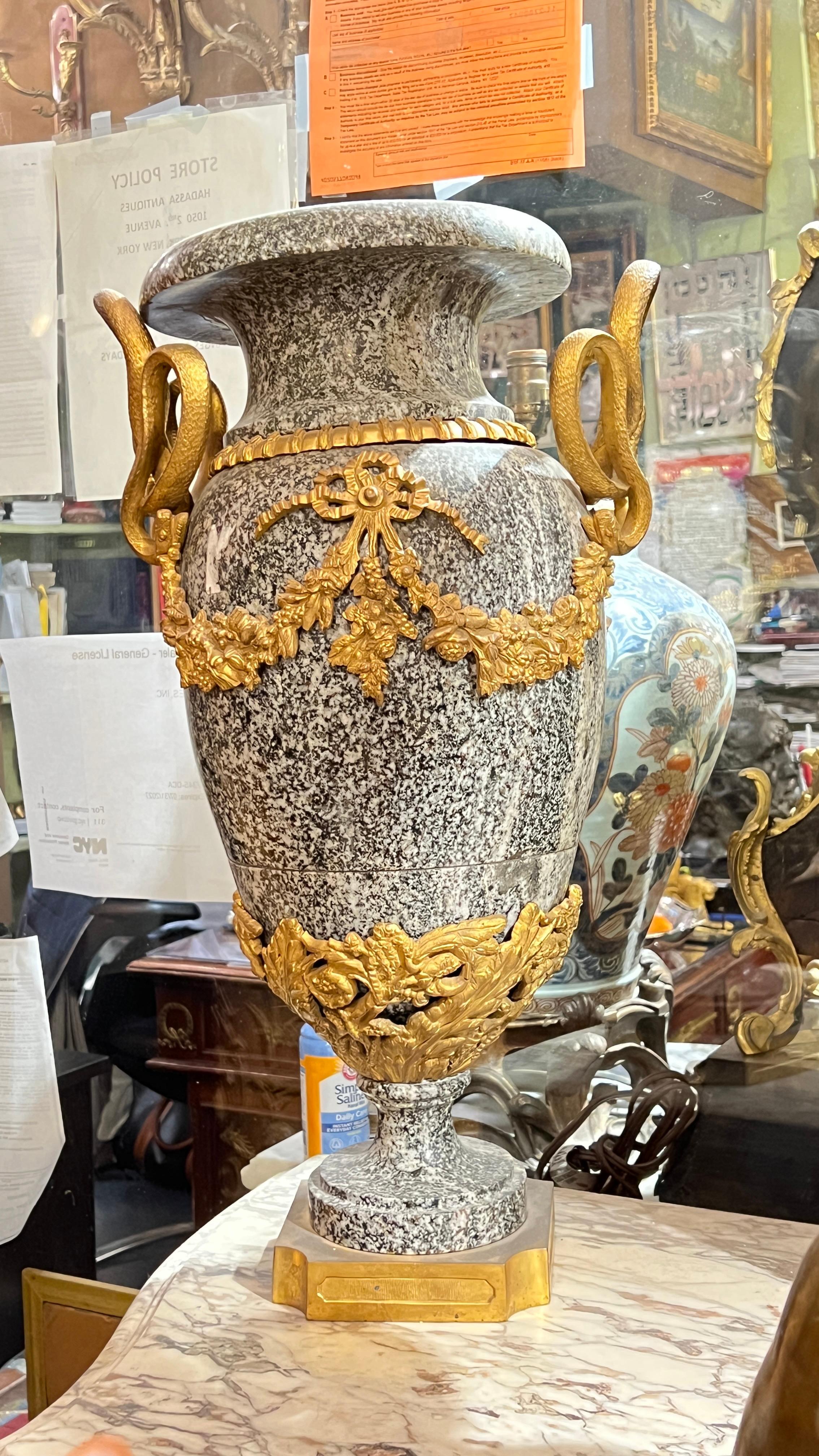 Pair Large Louis XVI Style Gilt Bronze Mounted Charcoal and White Marble Vases For Sale 7