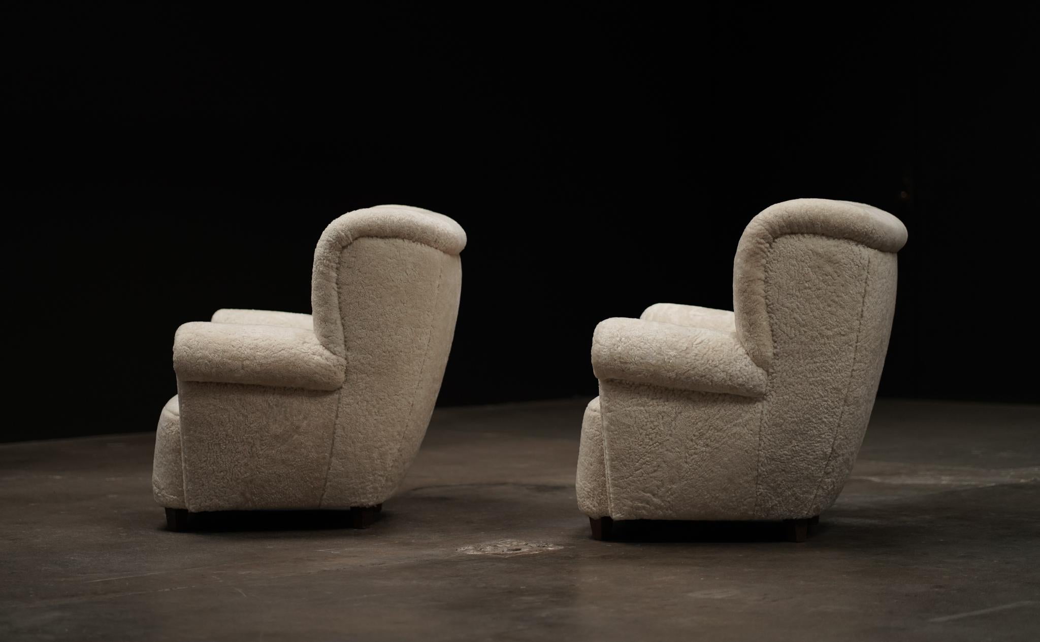 Pair Large Lounge Chairs, Shearling In Excellent Condition For Sale In Los Angeles, CA