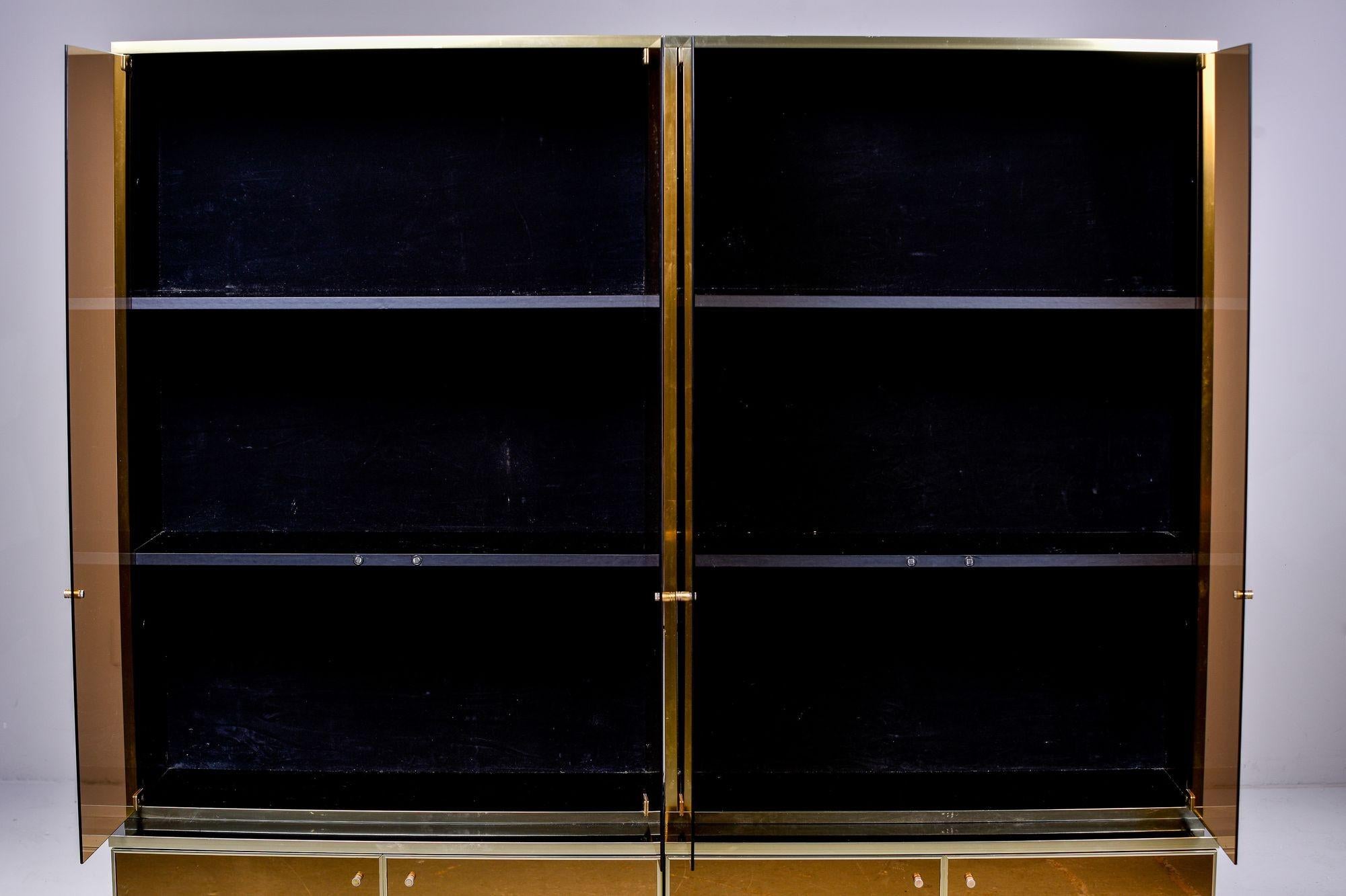 Pair Large Mid Century Brass and Glass Two Section Shelf Cabinets In Good Condition In Troy, MI