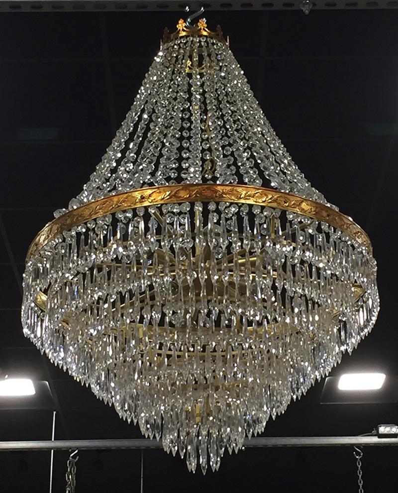 Large Midcentury Italian Wedding Cake Style Brass and Crystal Chandeliers, Pair In Good Condition In Troy, MI