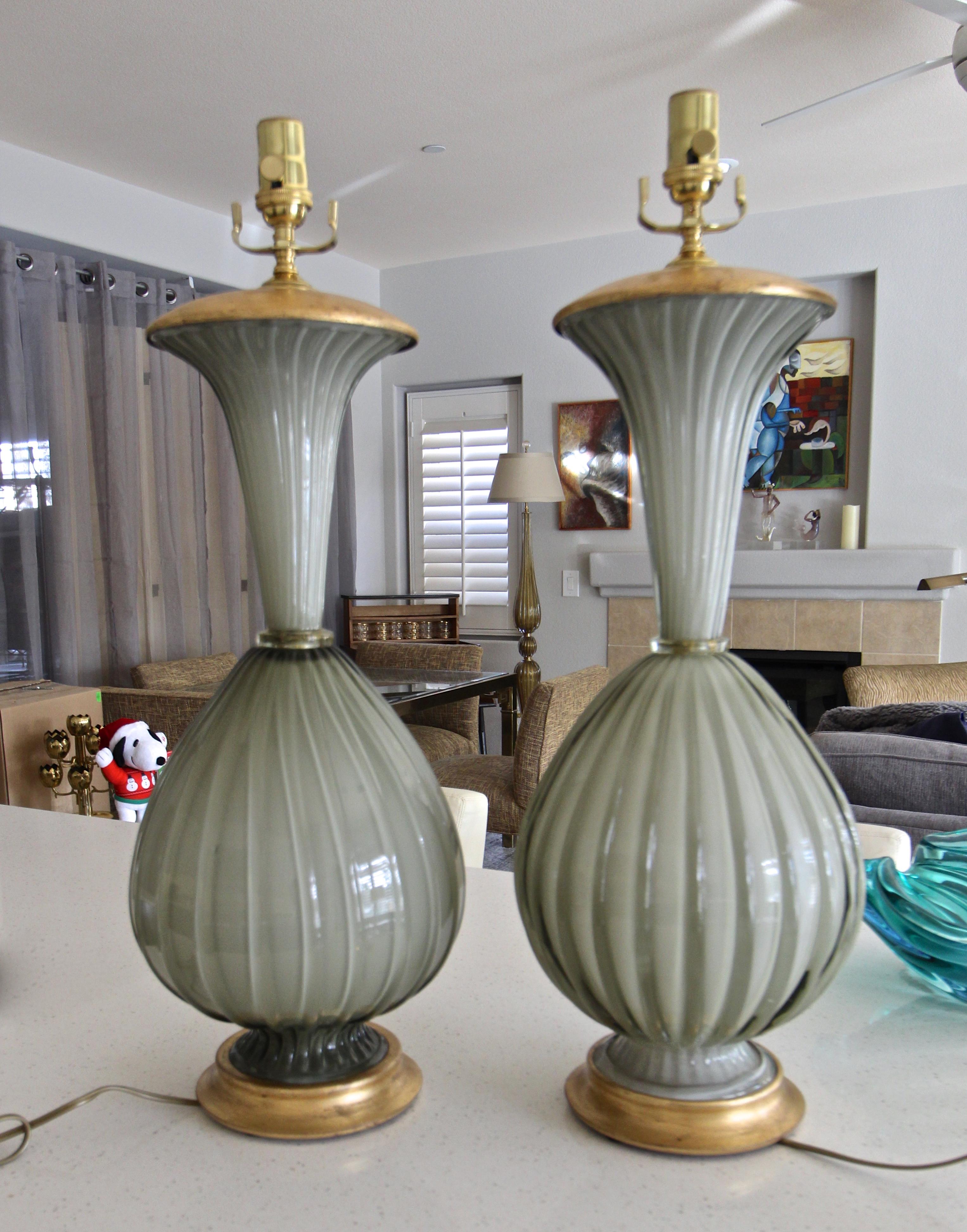 Mid-20th Century Pair of Large Murano Oliver Grey Cased Glass Table Lamps For Sale