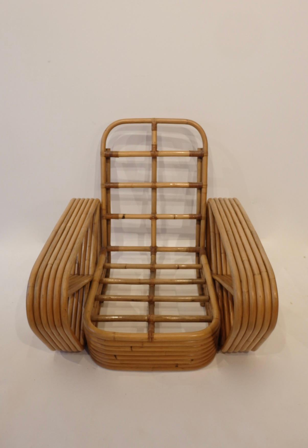 Pair of Large Six Band Tochiku Japan Bamboo Lounge Chairs with Ottoman In Good Condition In Ferndale, MI