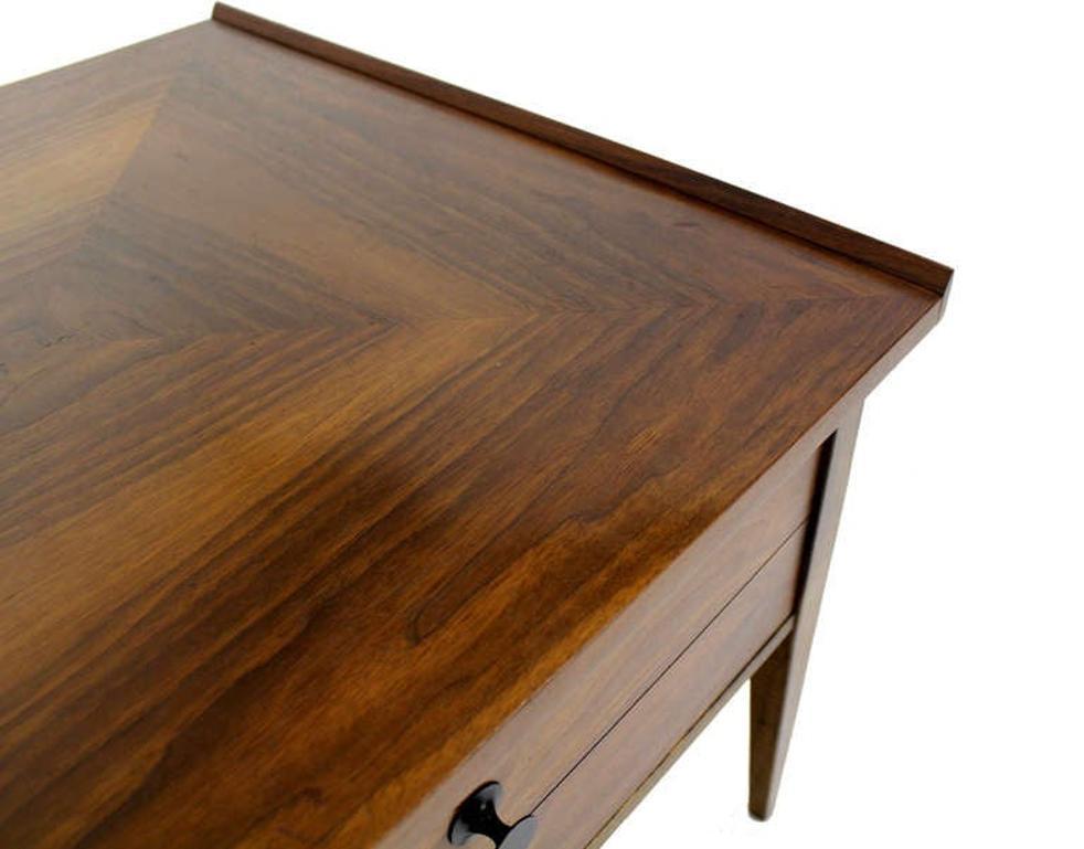 American Pair Large Square Raised Rolled Edge Danish Mid Century Modern Walnut End Tables For Sale