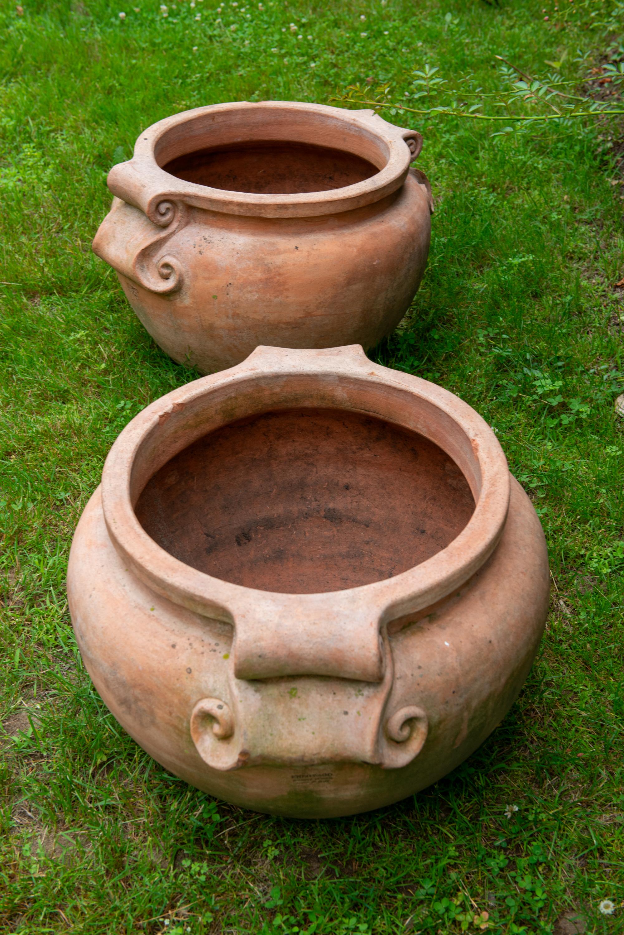 Pair Large Stamped Enzo Zago Terracotta Planters, Italy For Sale 4