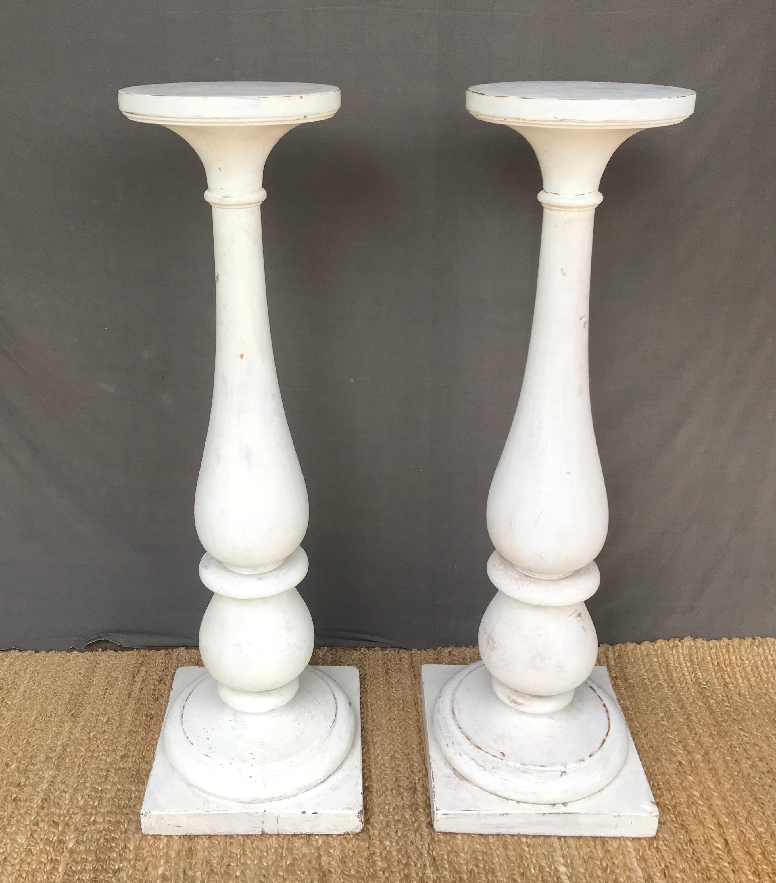 Pair Large White Louis XVI Pedestals  In Good Condition For Sale In New York, NY