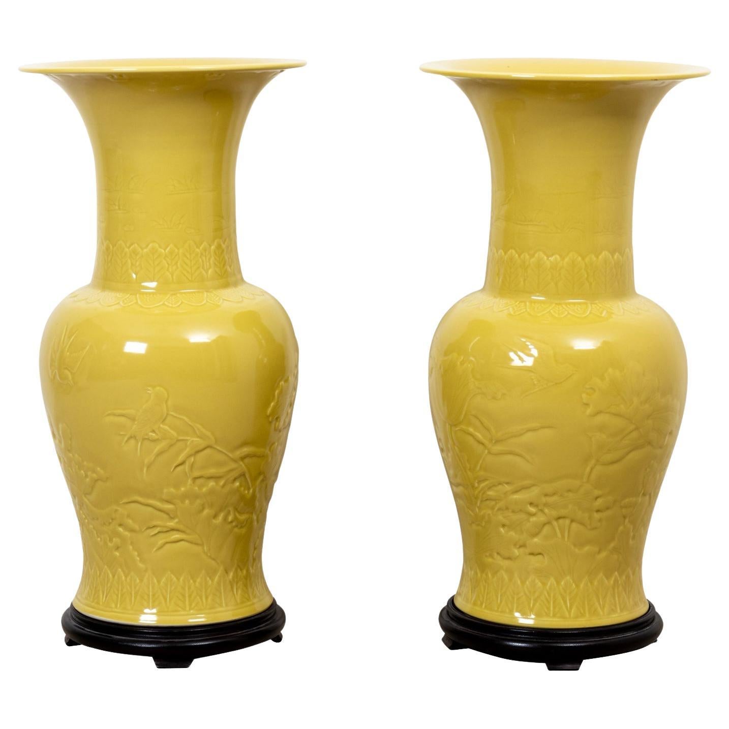 Pair of Large Chinese Vases For Sale at 1stDibs large chinese vase