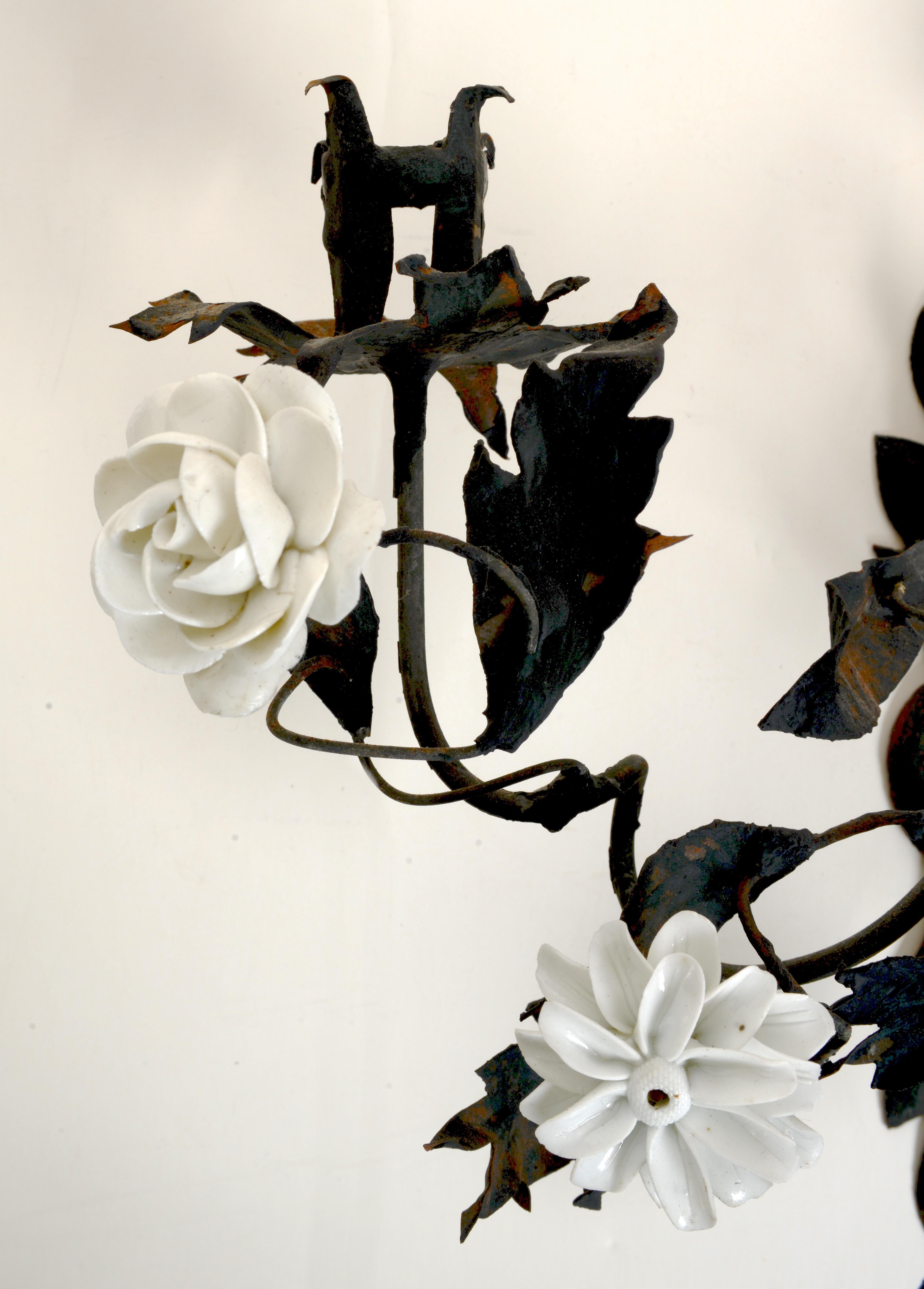 Late 18th Century French Tole Floral Sconces with White Porcelain Flowers, Pair In Good Condition In valatie, NY