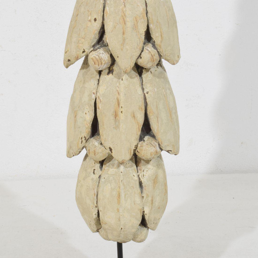 Pair Late 18th Century French Neoclassical Carved Wooden Ornaments For Sale 12