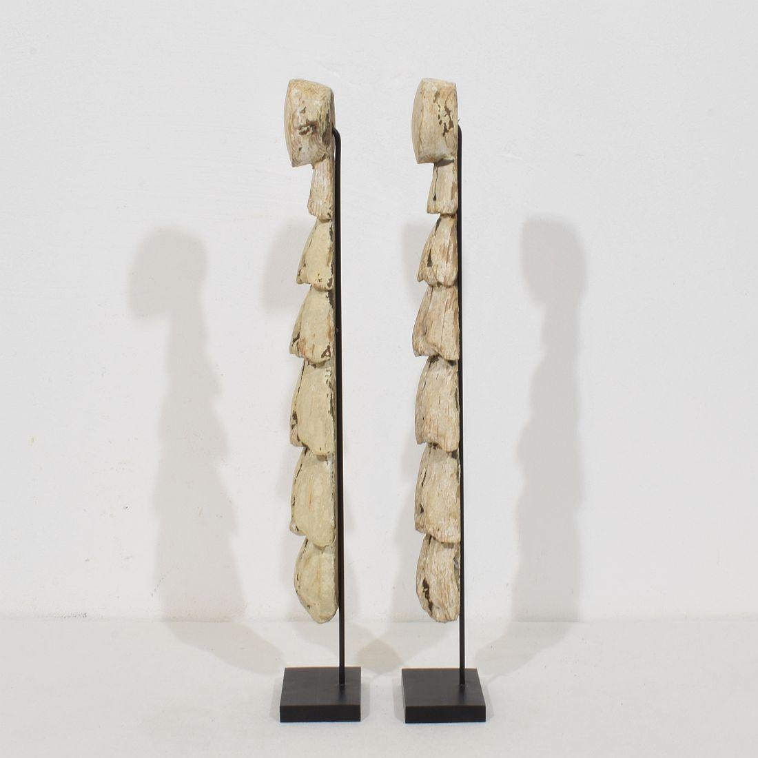 Pair Late 18th Century French Neoclassical Carved Wooden Ornaments For Sale 2