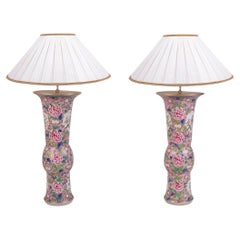 Paire de vases / lampes Famille Rose chinoises de la fin du 19e siècle