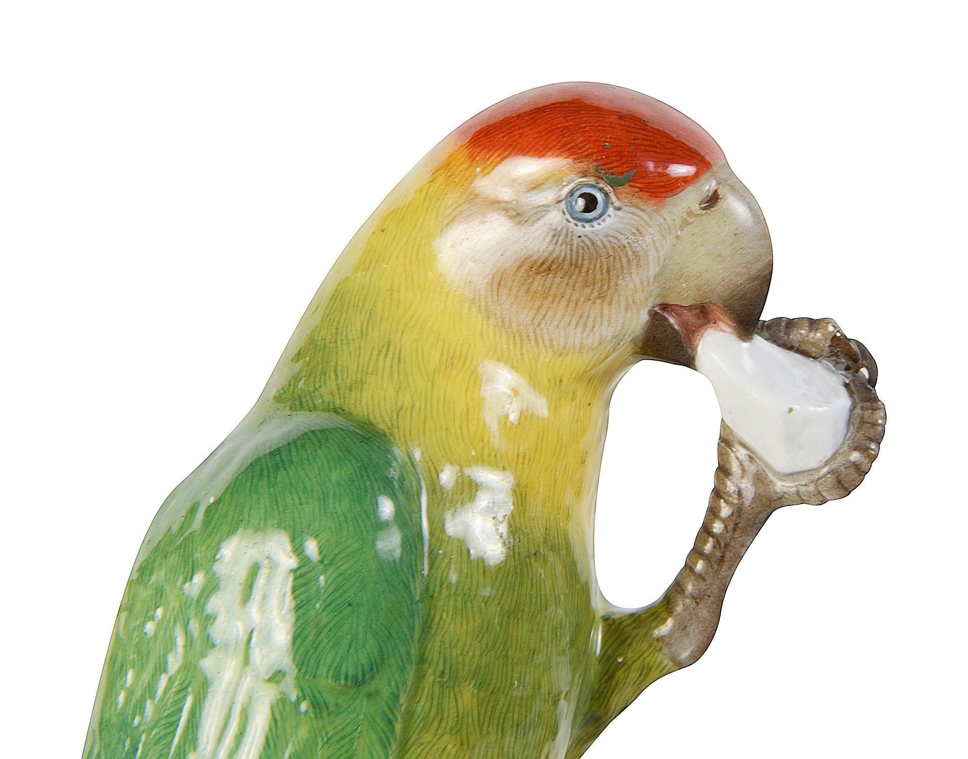 Paar Papageien aus Meissener Porzellan des späten 19. Jahrhunderts. (Spätes 19. Jahrhundert) im Angebot