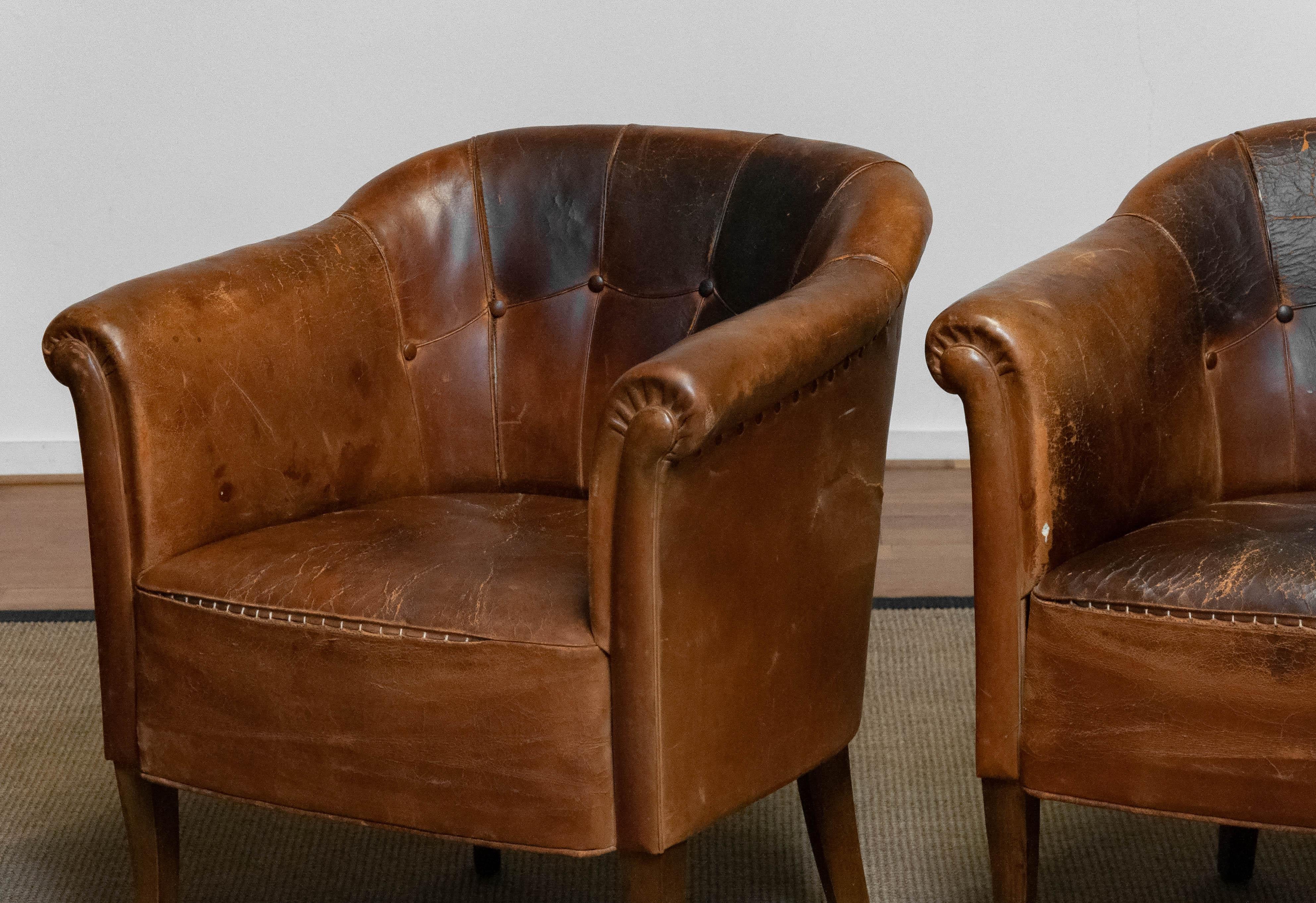 Pair Late 19th Century Swedish Tan / Brown Nailed Leather Lounge / Club Chairs 3