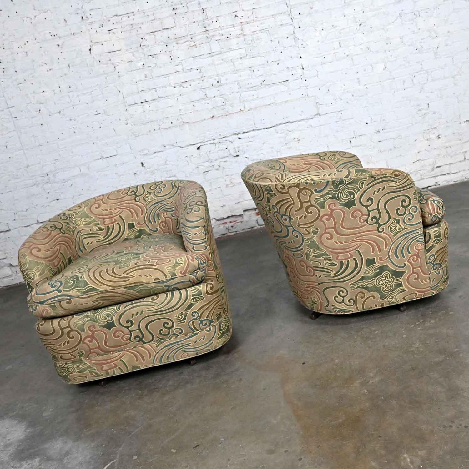 Moderne Paire de fauteuils barils pivotants Drexel Heritage, fin du 20e siècle, tissu d'origine en vente