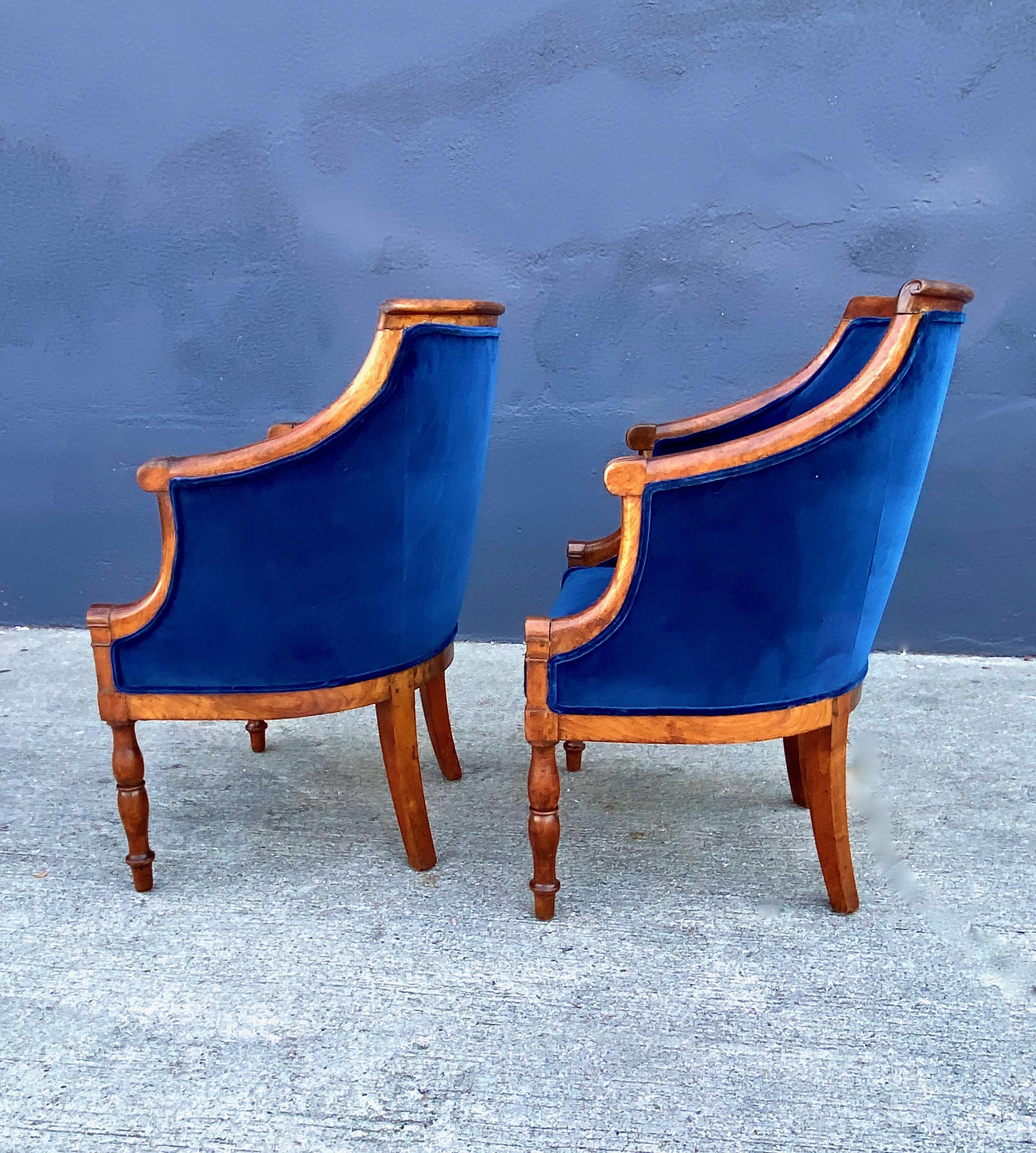 Hand-Carved Pair Late Empire Barrel Back Chairs For Sale