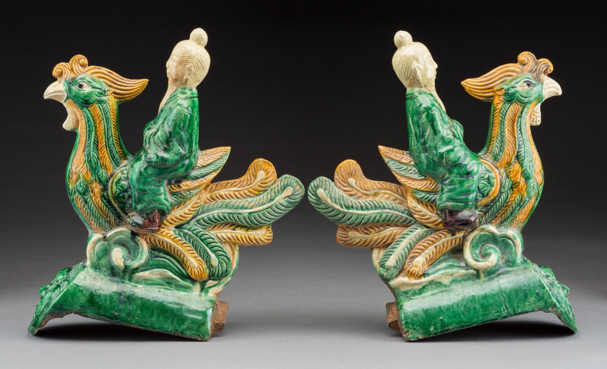 Pair of Late Ming Dynasty Sancai Glazed Roof Tiles, 18th Century 1
