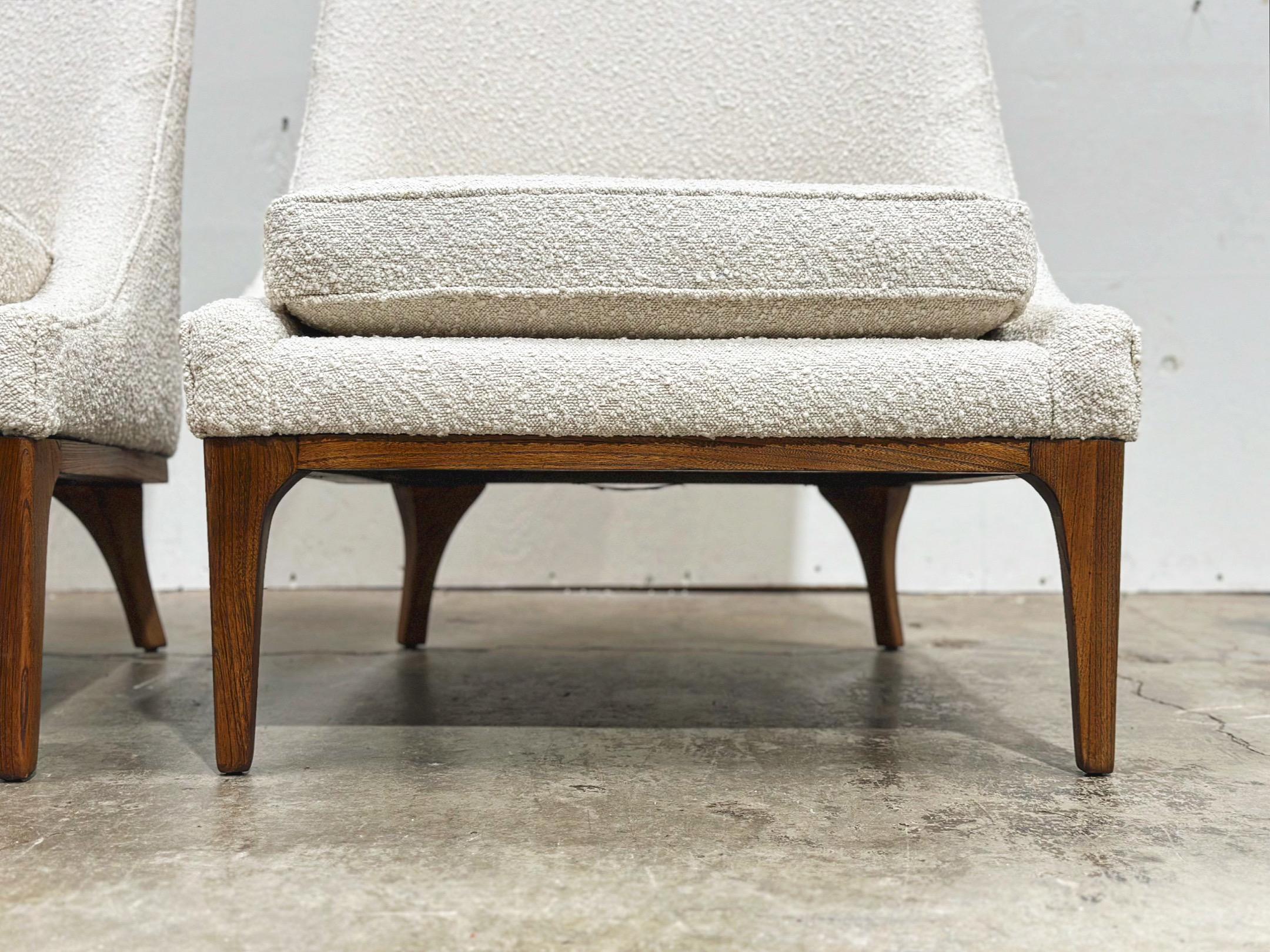 Mid-20th Century Pair Lawrence Peabody Lounge Chairs - Richardson Nemschoff - White Boucle For Sale