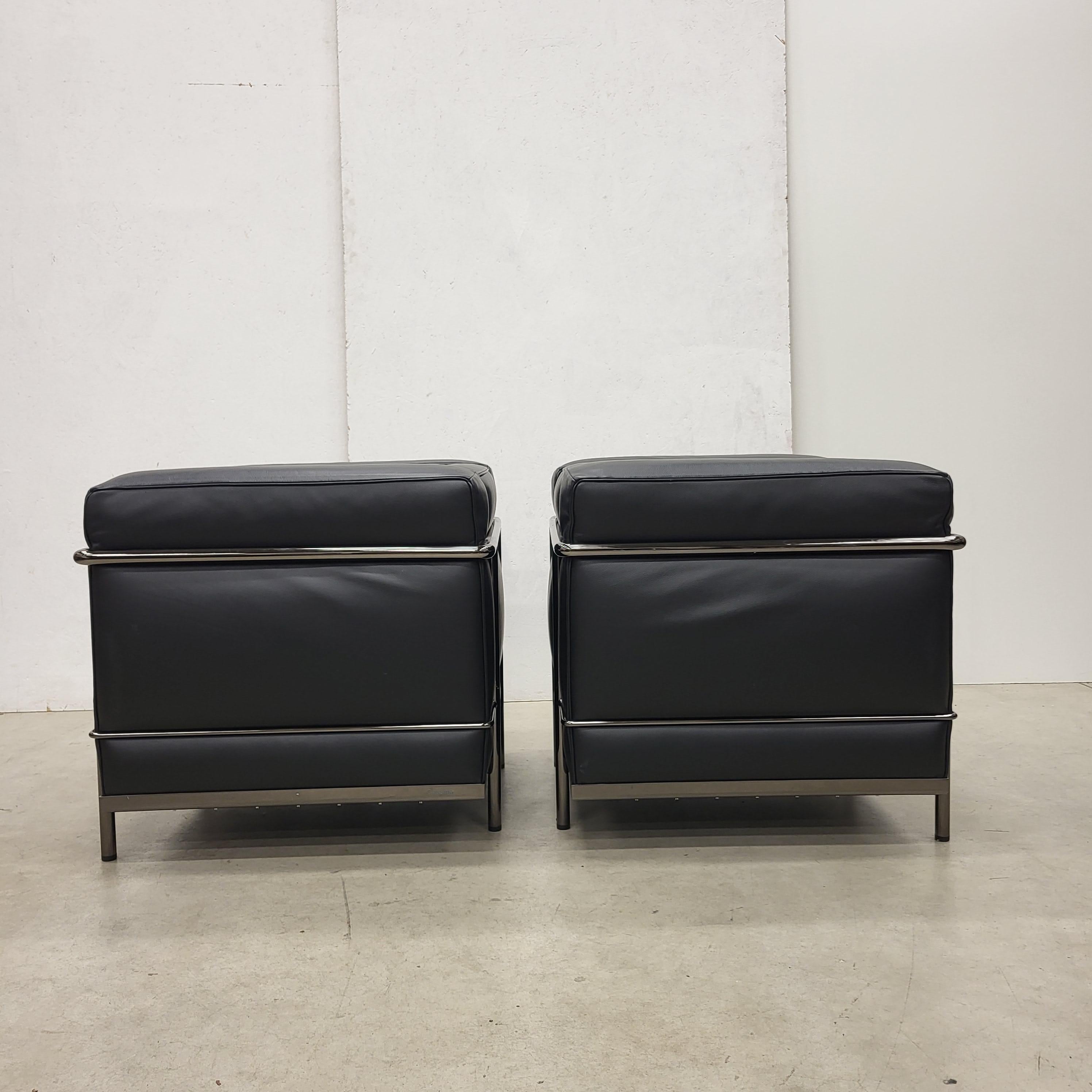 Hand-Crafted Pair Le Corbusier LC2 Club Chair by Cassina Smoked Chrome Edition 2019