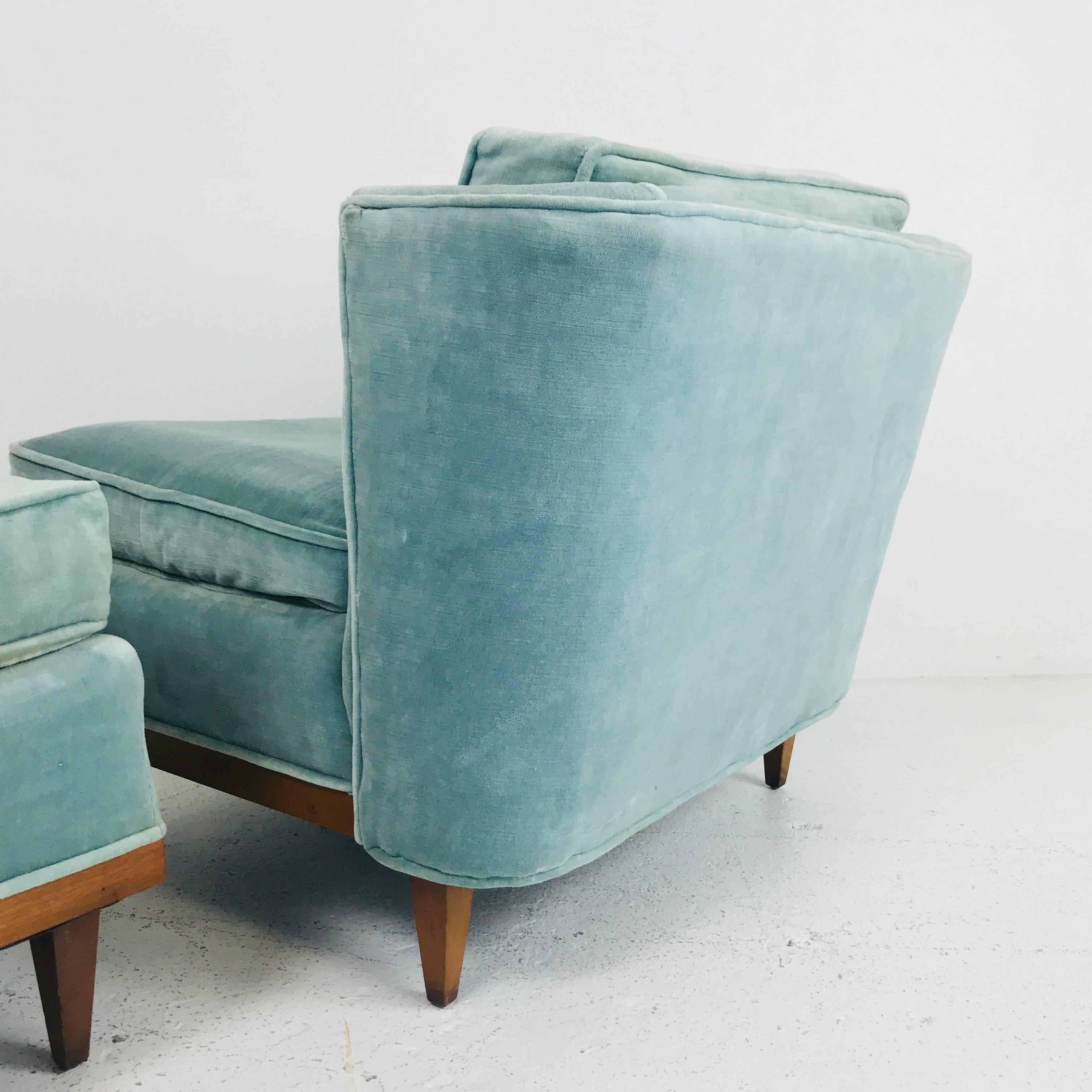 20th Century Pair of Light Blue Midcentury Velvet Slipper Wingback Chairs