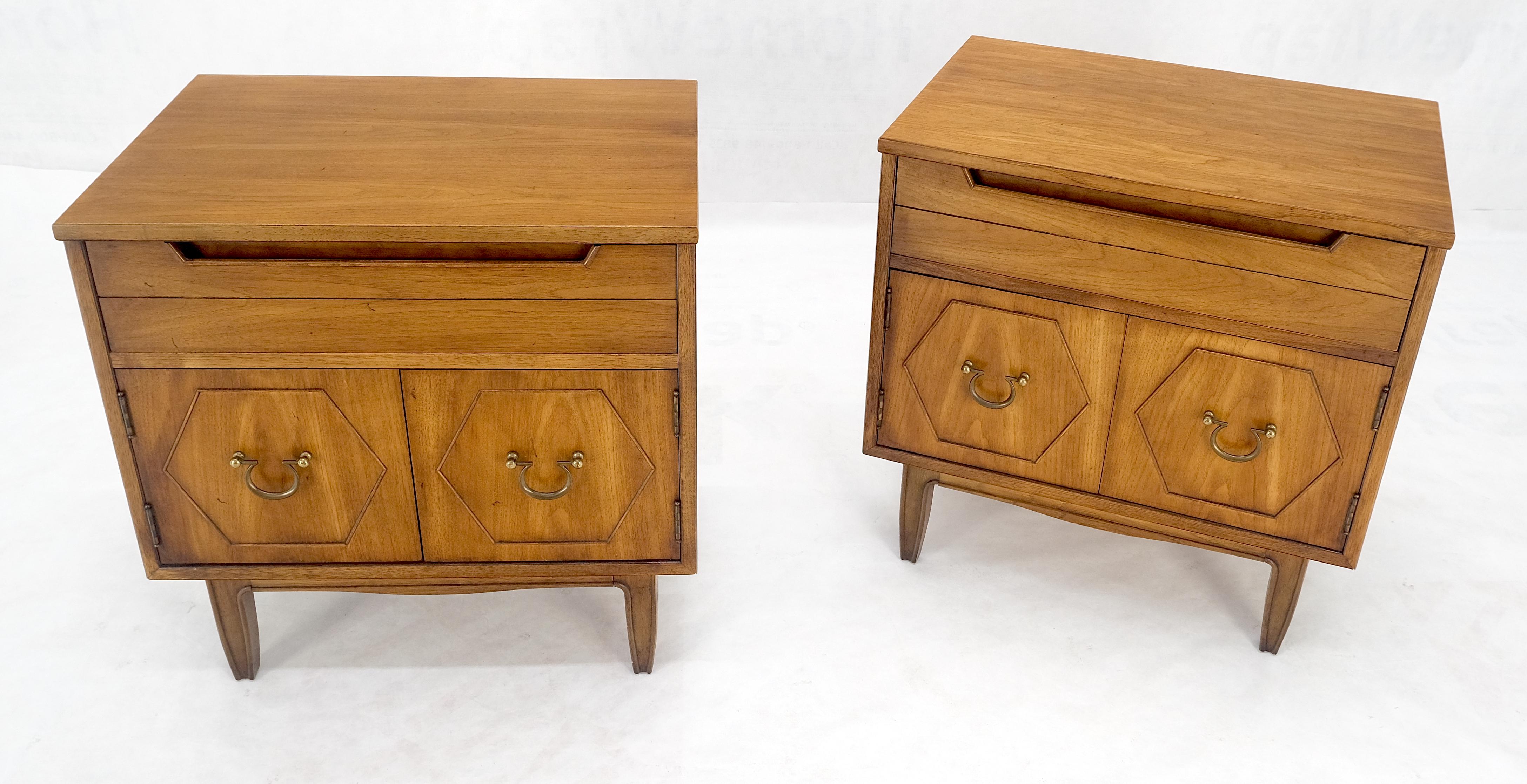 Lacquered Pair Light Walnut One Drawer Two Doors Solid Brass Bucked Pulls Nightstands MINT For Sale
