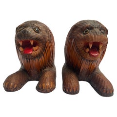 Pair Lion Bookends in Woven Reed and Polychrome from Shanghai Collection China