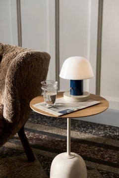 Coppia Little Petra VB1, in pelle di pecora Sahara e Oak di Viggo Boesen per &Tradition