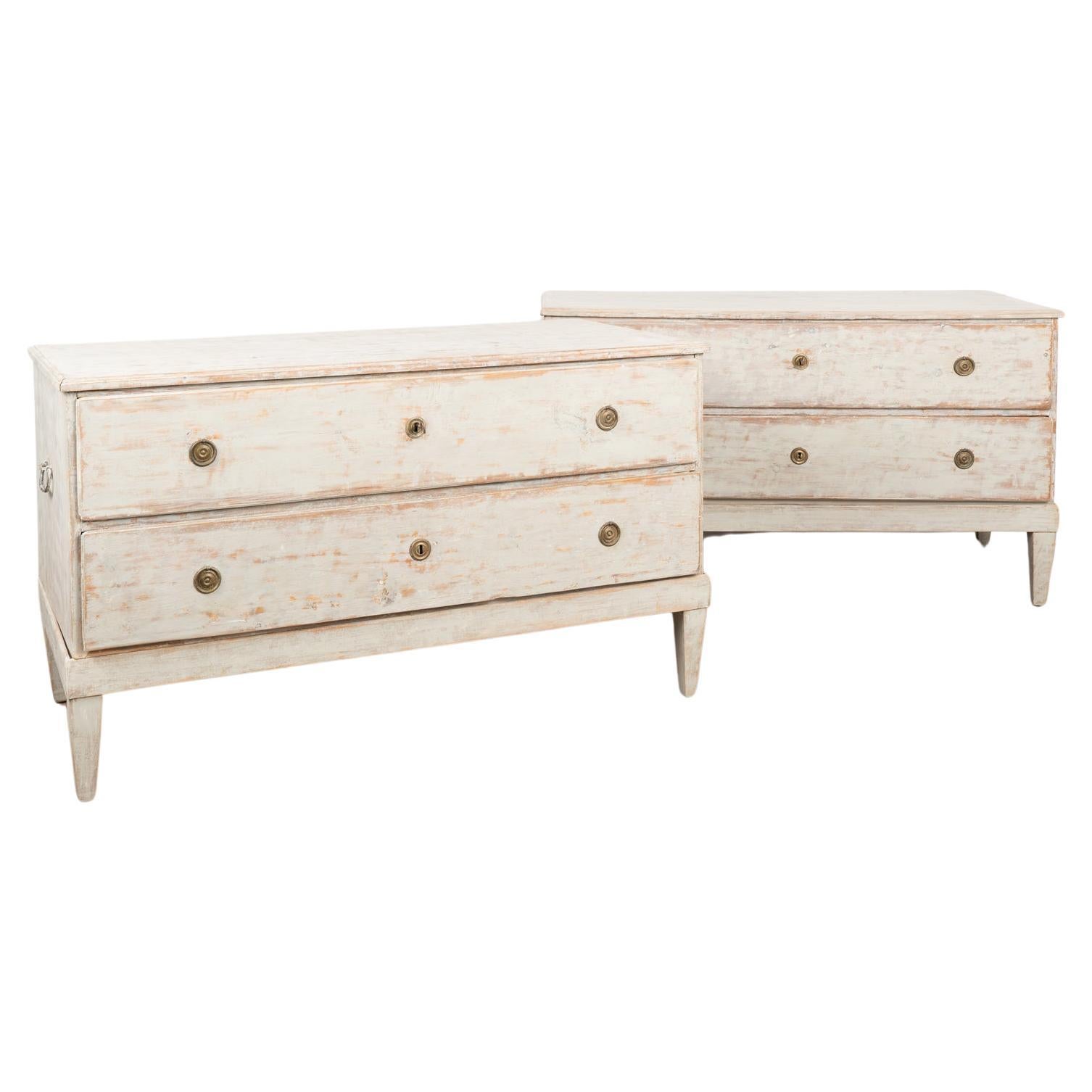 Pair, Long Gray Painted Pine Chests of Two Drawers, Sweden circa 1800-40 For Sale