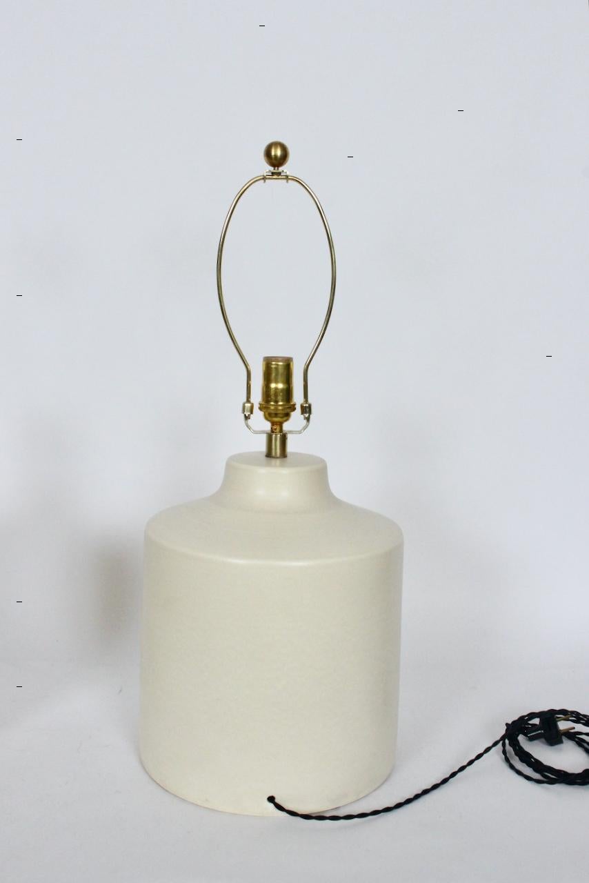 Pair Lotte and Gunnar Bostlund Off White Pottery Table Lamps, 1960's For Sale 3