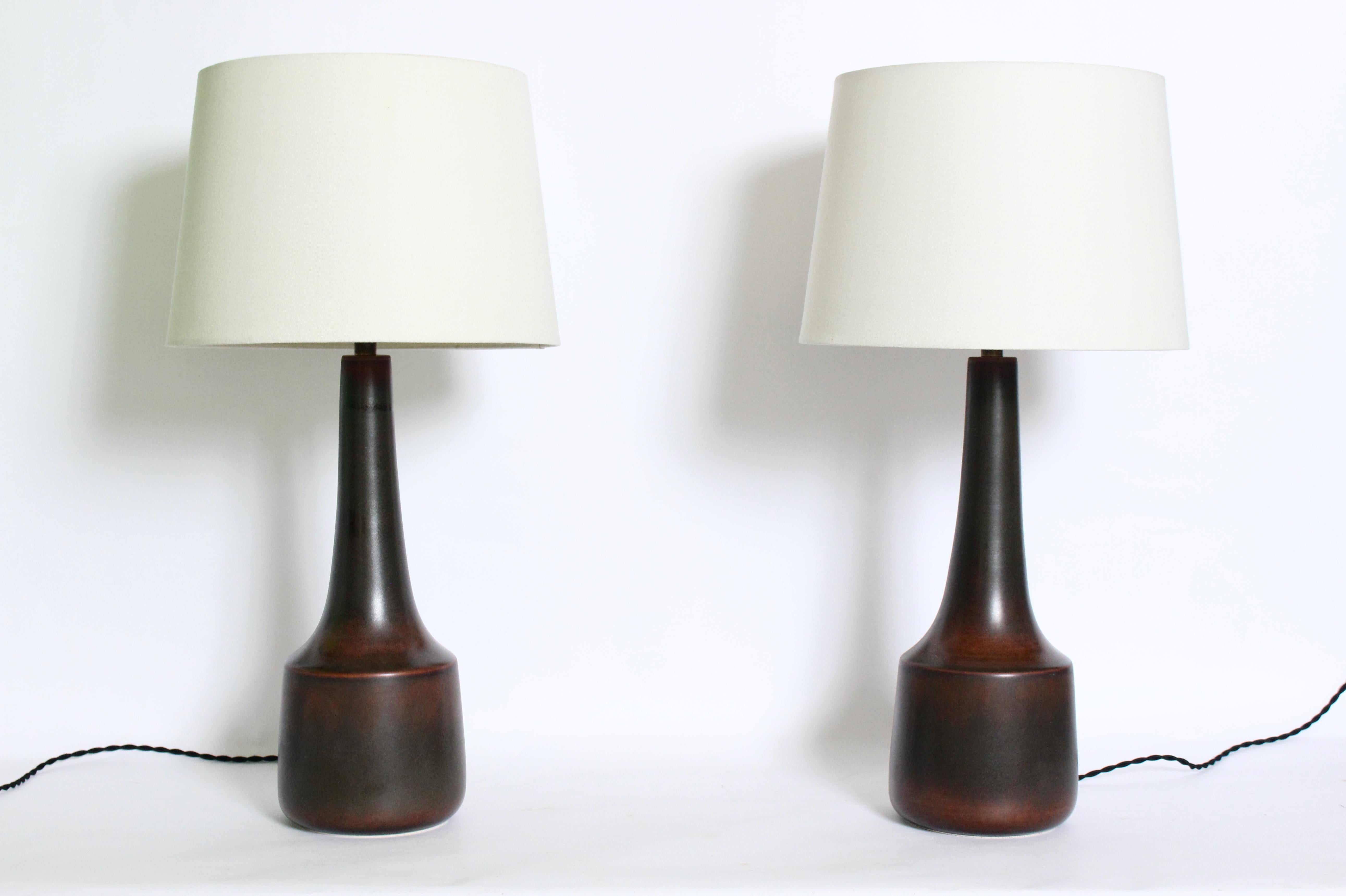 Pair Lotte & Gunnar Bostlund Dark Green & Chestnut Stoneware Table Lamps, 1970's 13
