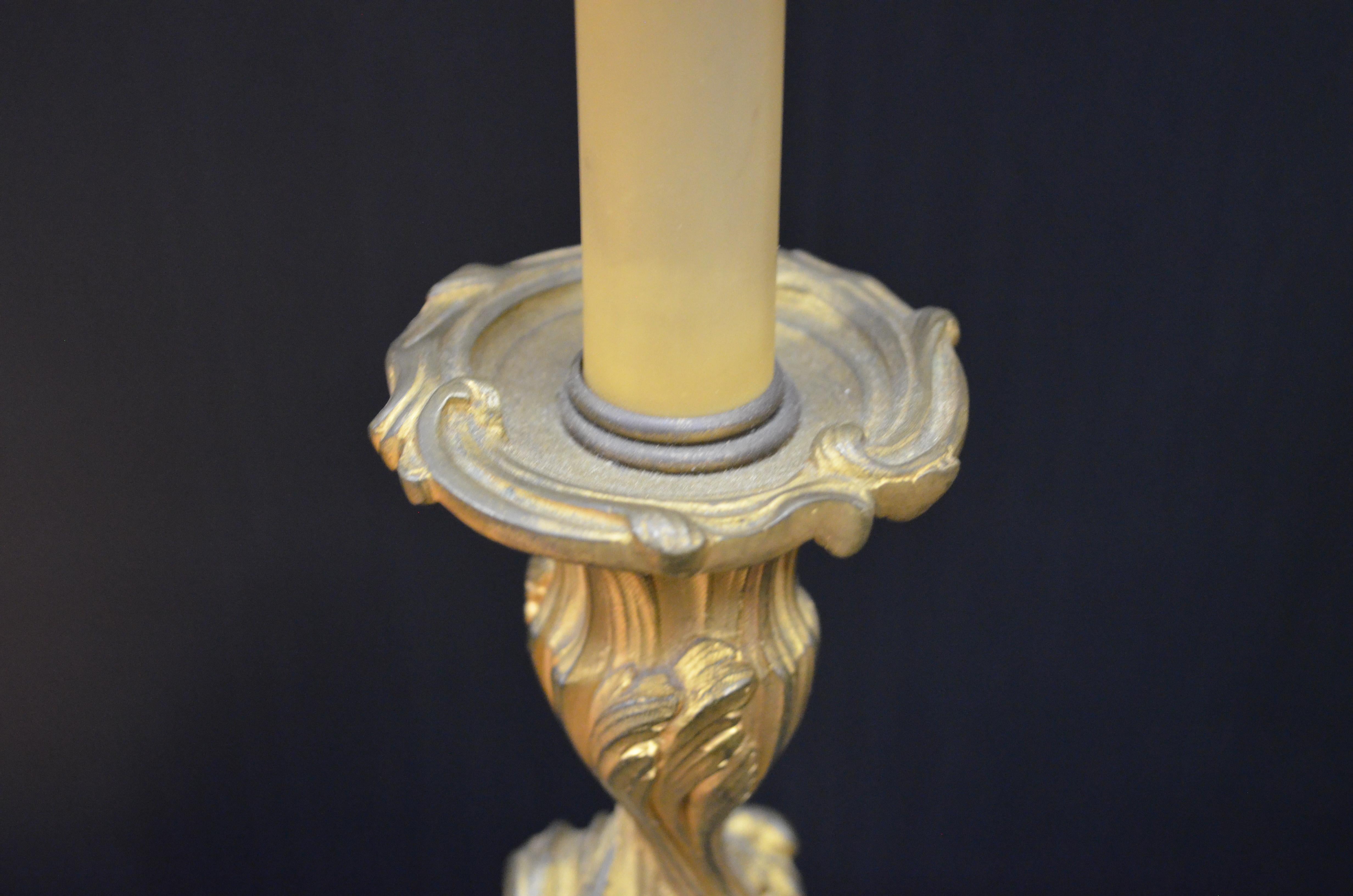 Pair Louis XV Bronze Doré Candlesticks Mounted Lamps W/ Tole Bouillotte Shades For Sale 4